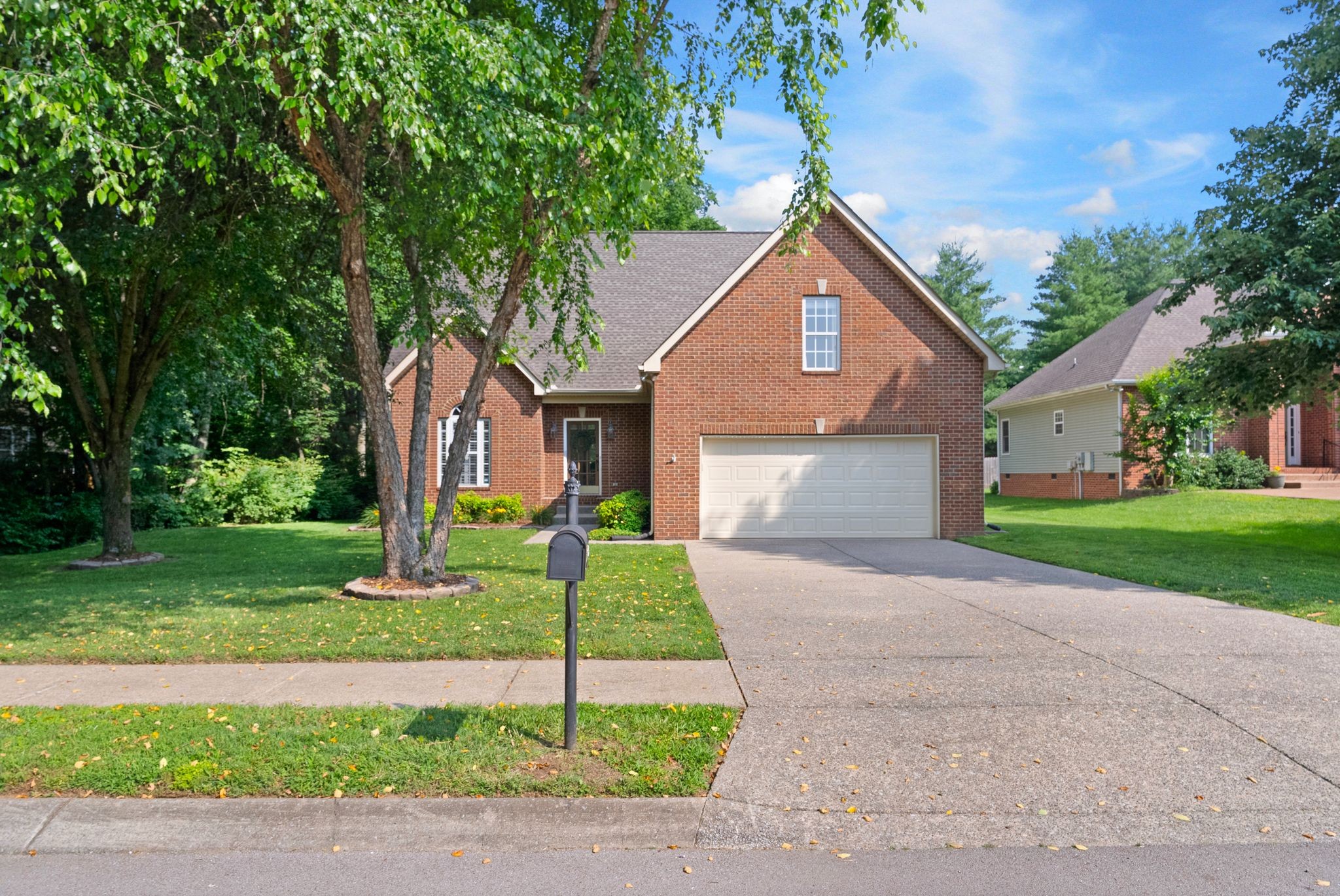1513 Bunbury Dr Property Photo 34