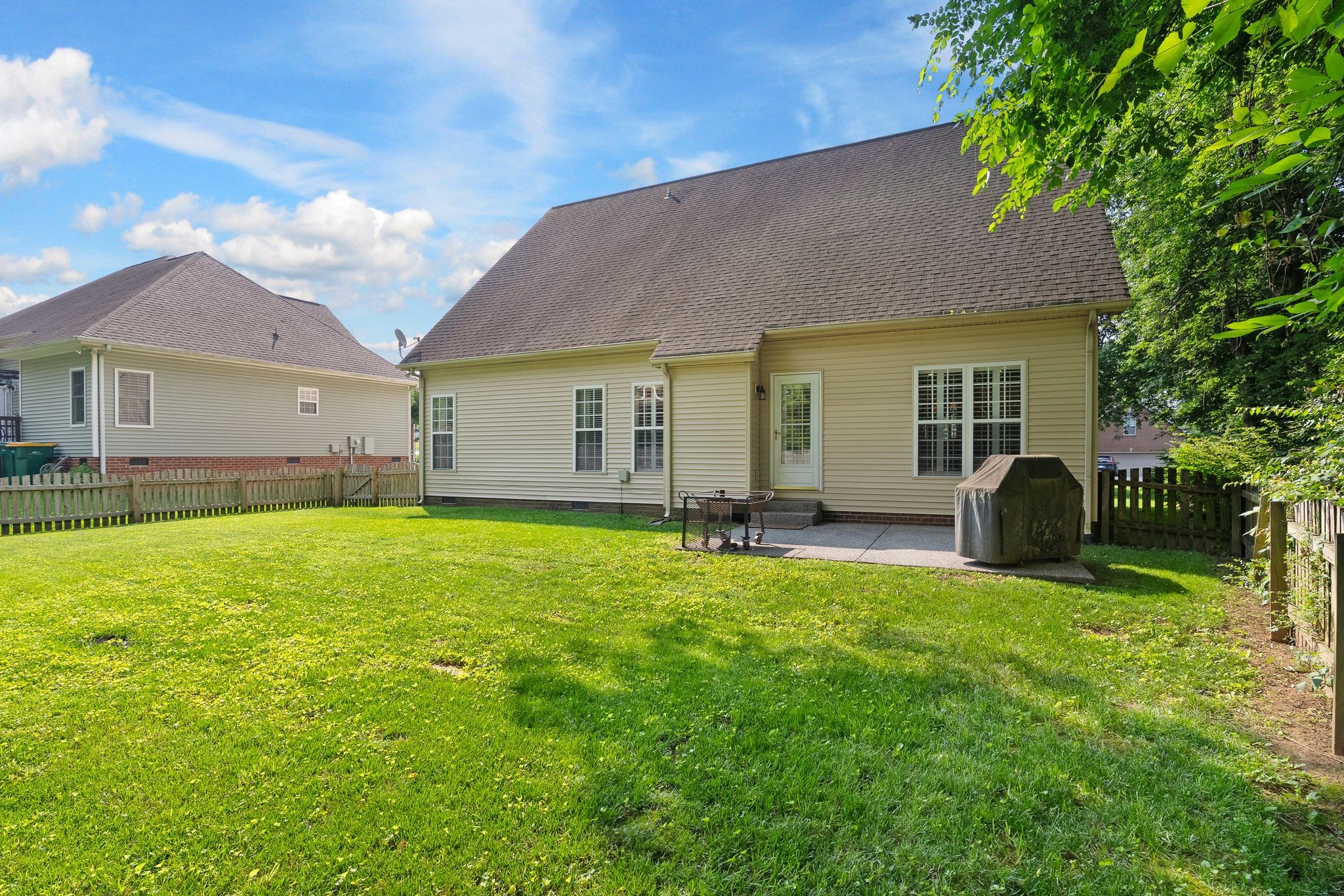 1513 Bunbury Dr Property Photo 35