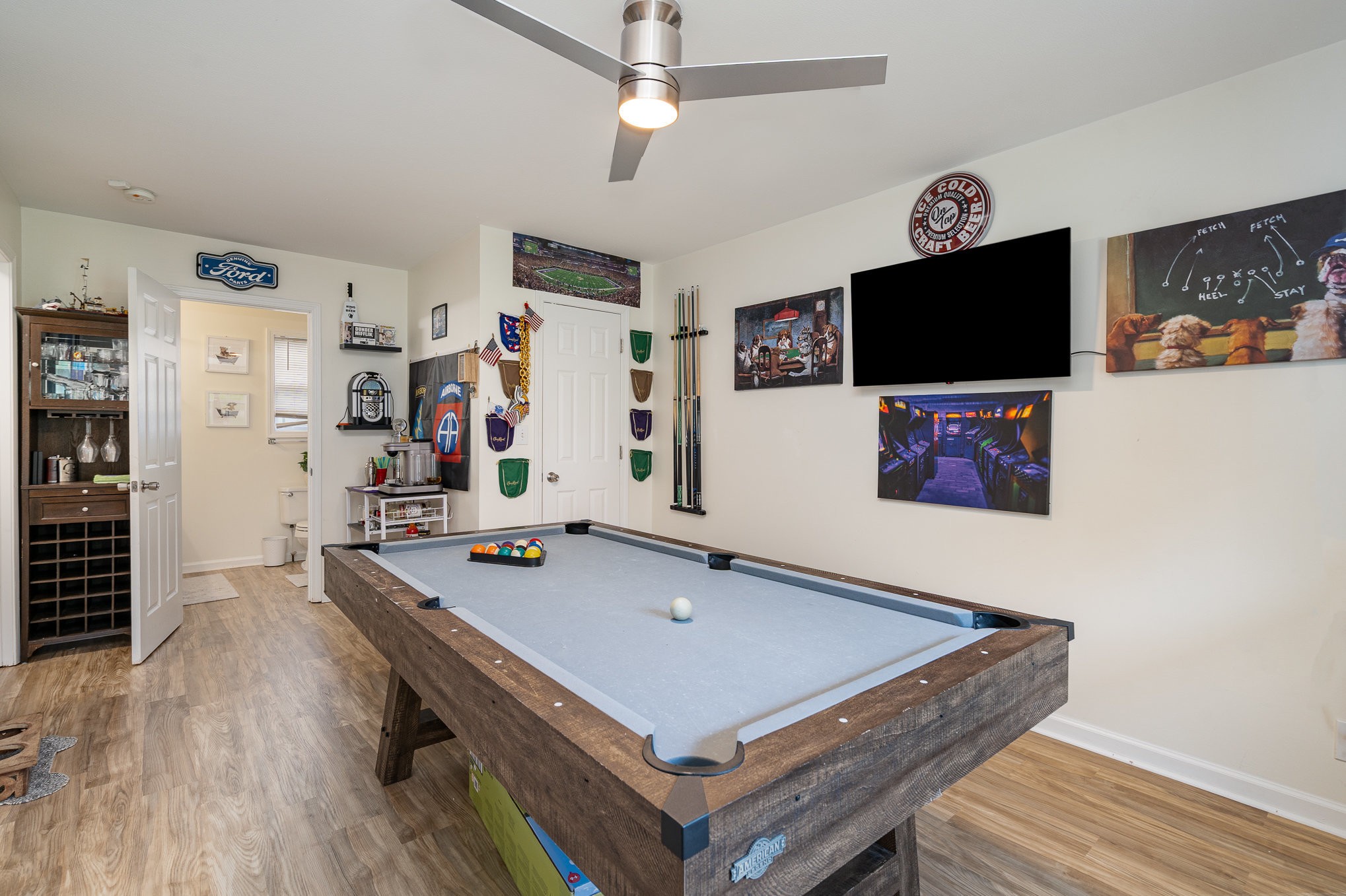 1077 Gunpoint Dr Property Photo 12