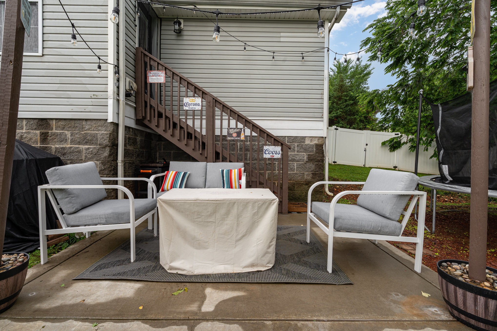 1077 Gunpoint Dr Property Photo 24