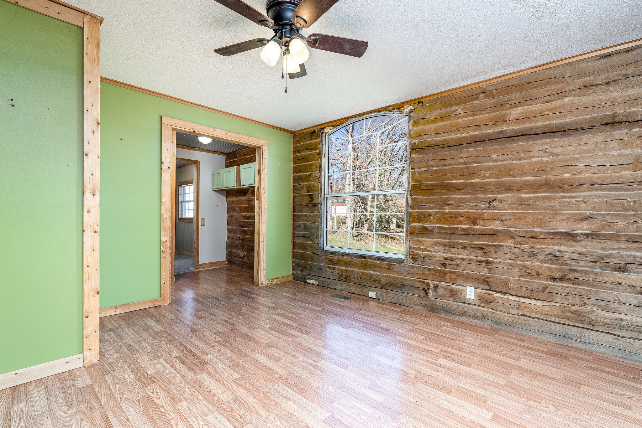 6720 Parker Rd Property Photo 14