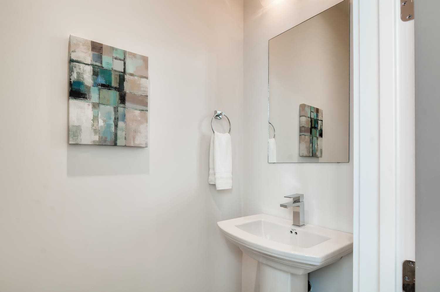 2725 Westwood Dr Property Photo 12