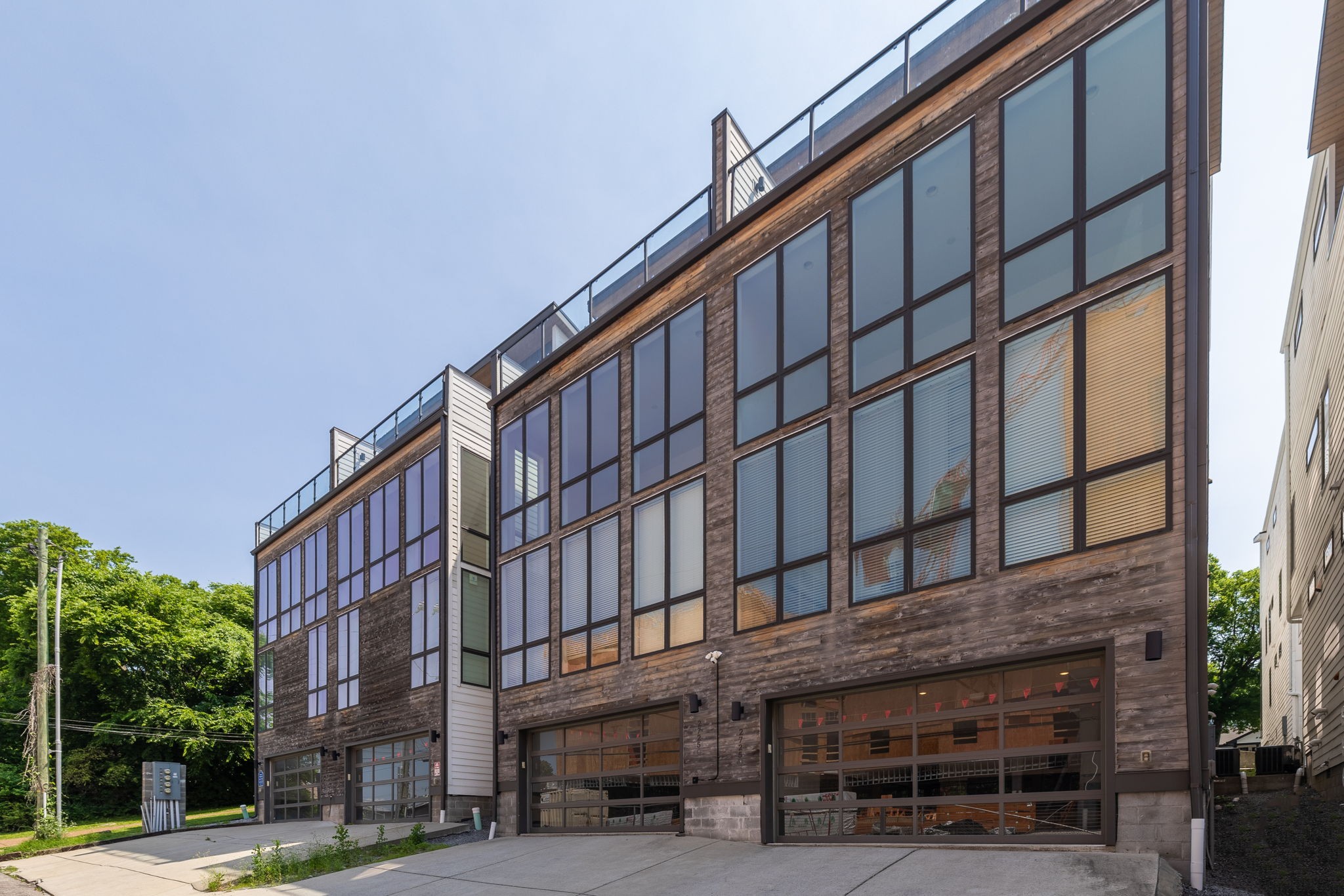 2725 Westwood Dr Property Photo 31