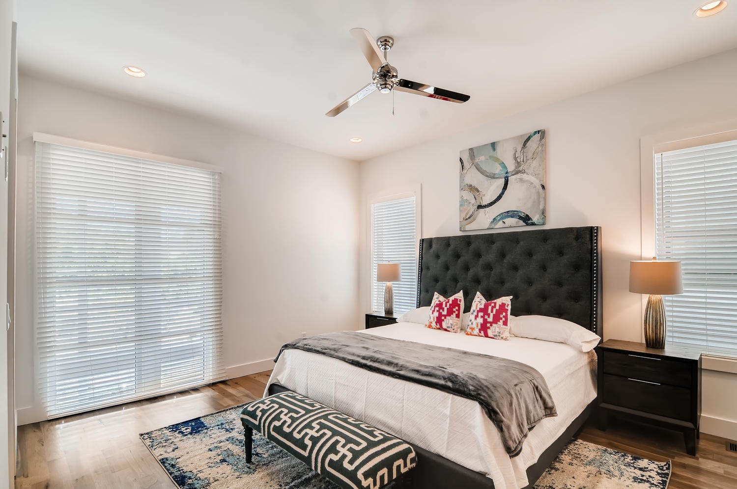 2725 Westwood Dr Property Photo 8