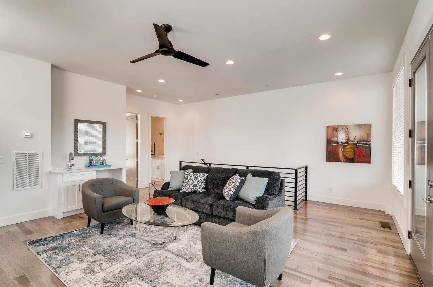 2725 Westwood Dr Property Photo 17