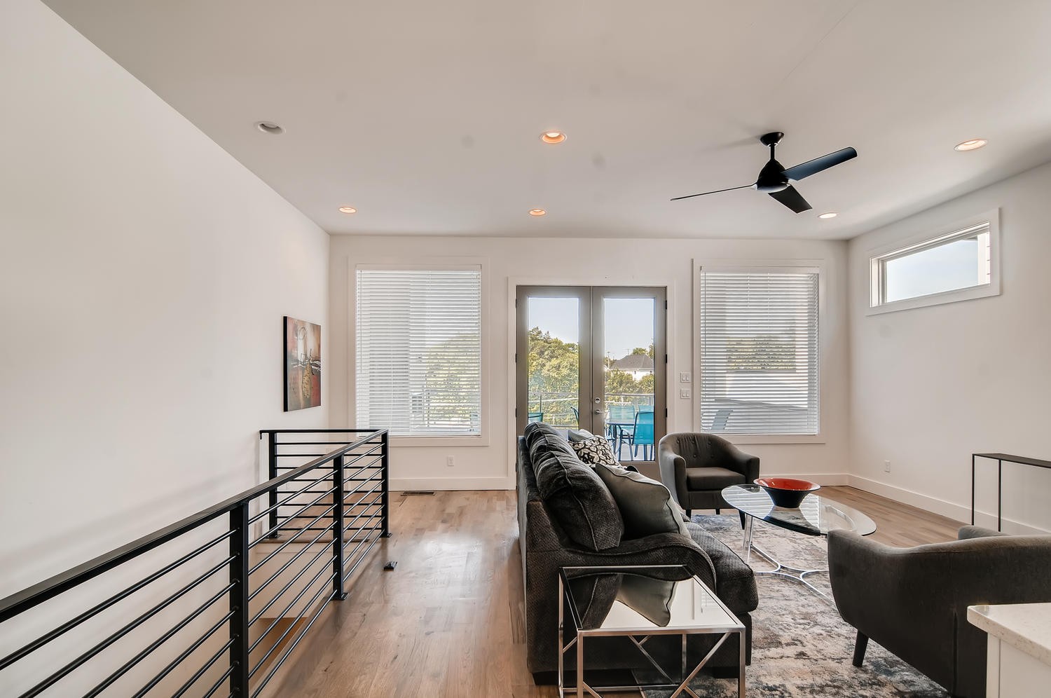 2725 Westwood Dr Property Photo 20