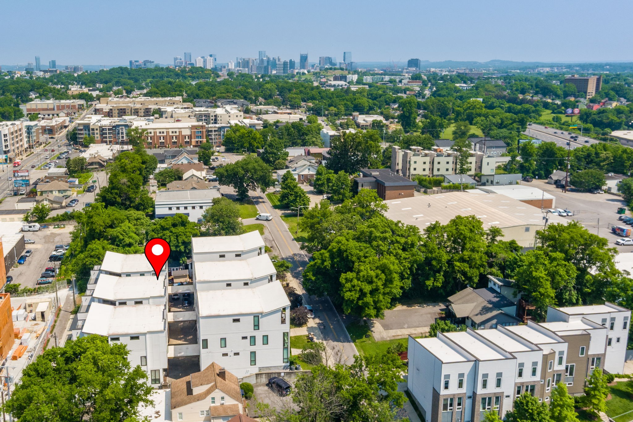 2725 Westwood Dr Property Photo 35