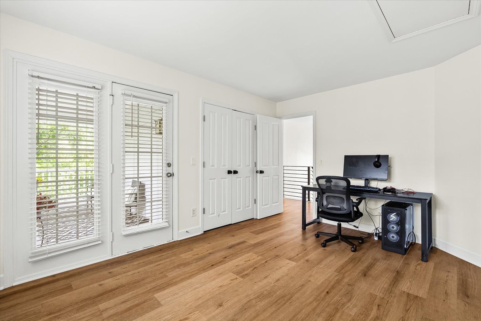 6963 Sunnywood Dr Property Photo 21