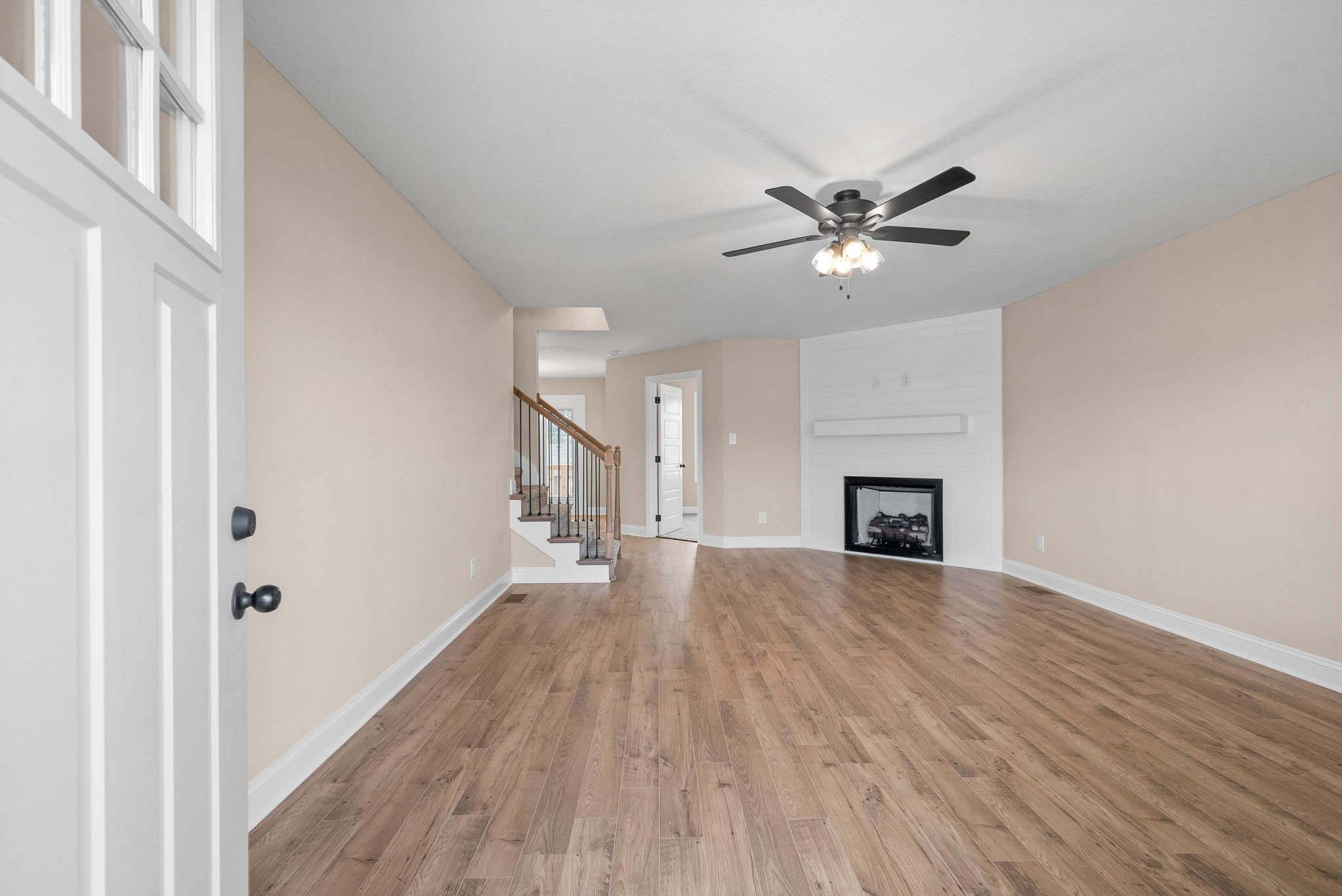 209 Cardinal Creek Property Photo 5