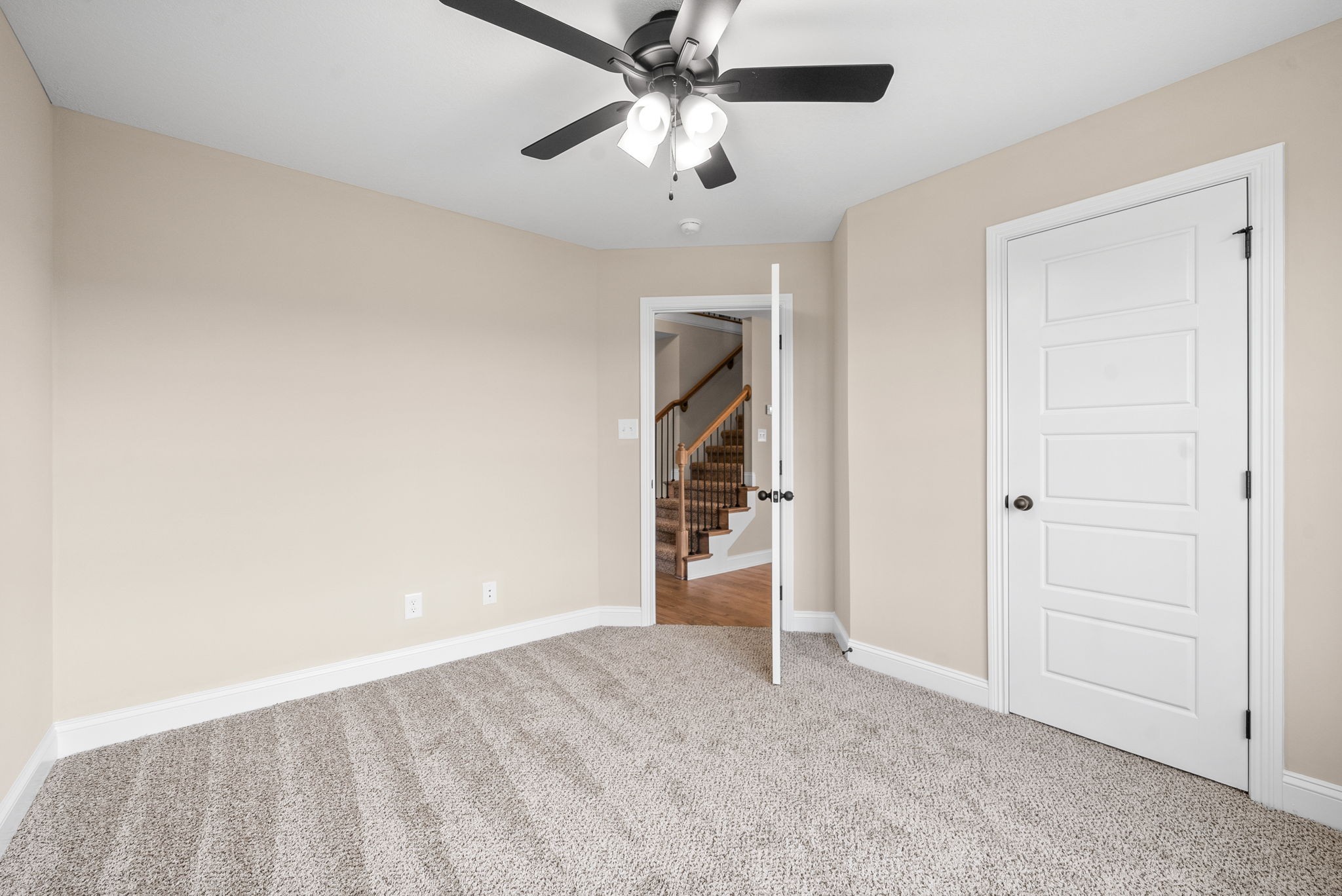 209 Cardinal Creek Property Photo 17