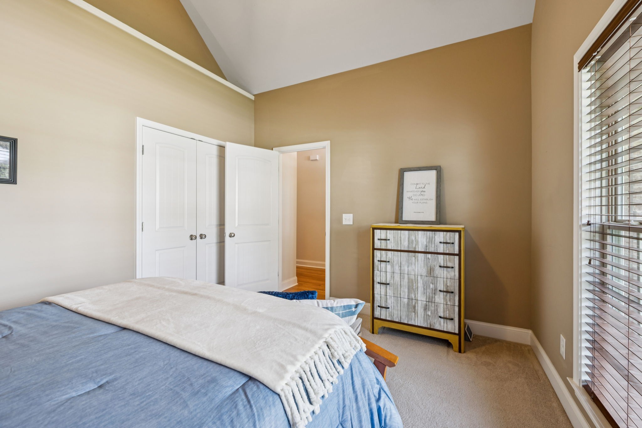 2090 Lequire Ln Property Photo 9