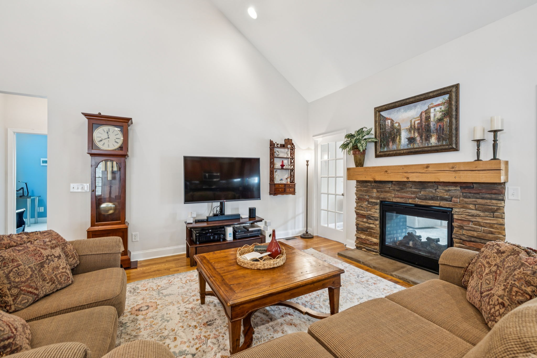 2090 Lequire Ln Property Photo 26
