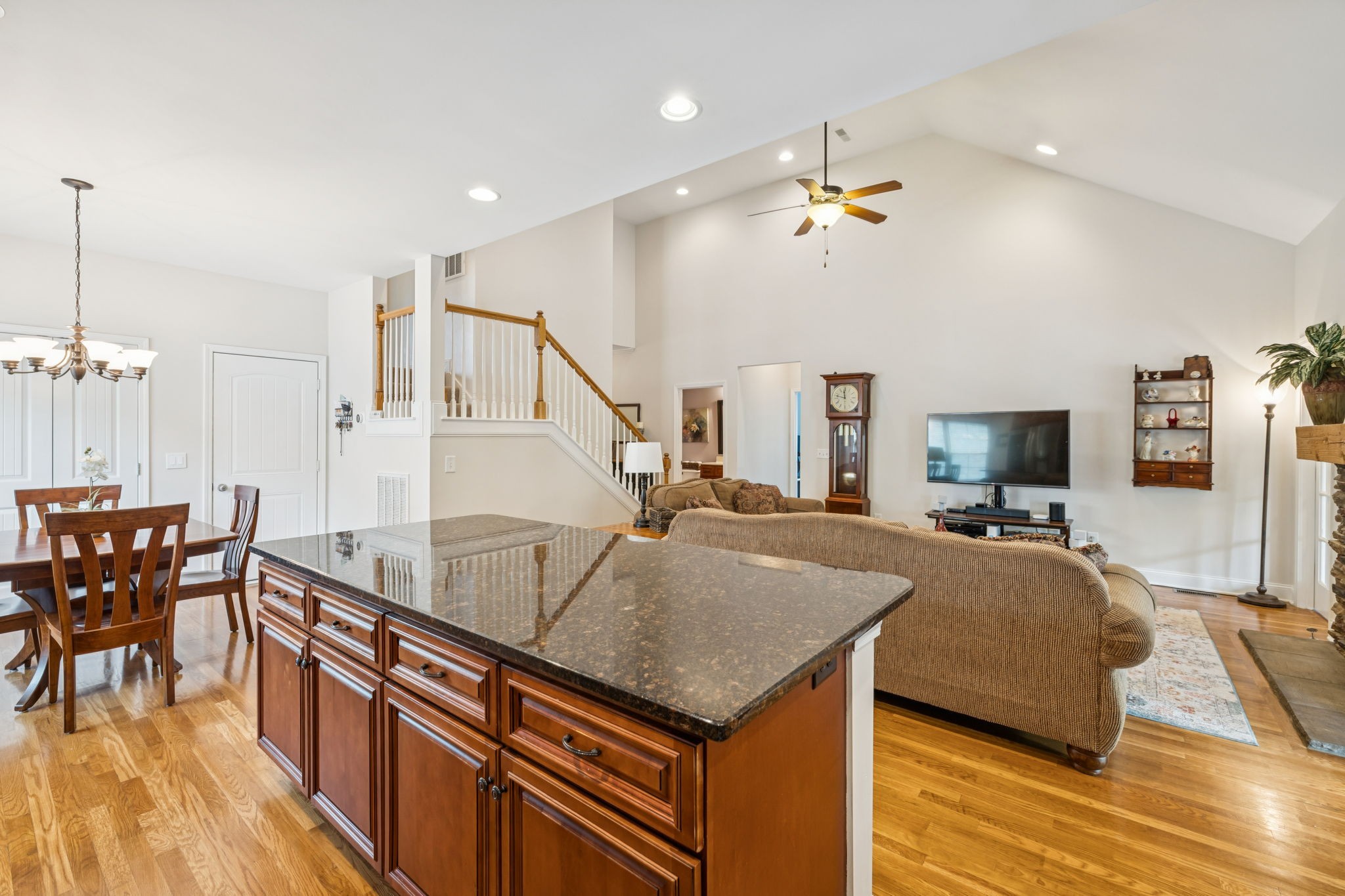 2090 Lequire Ln Property Photo 43