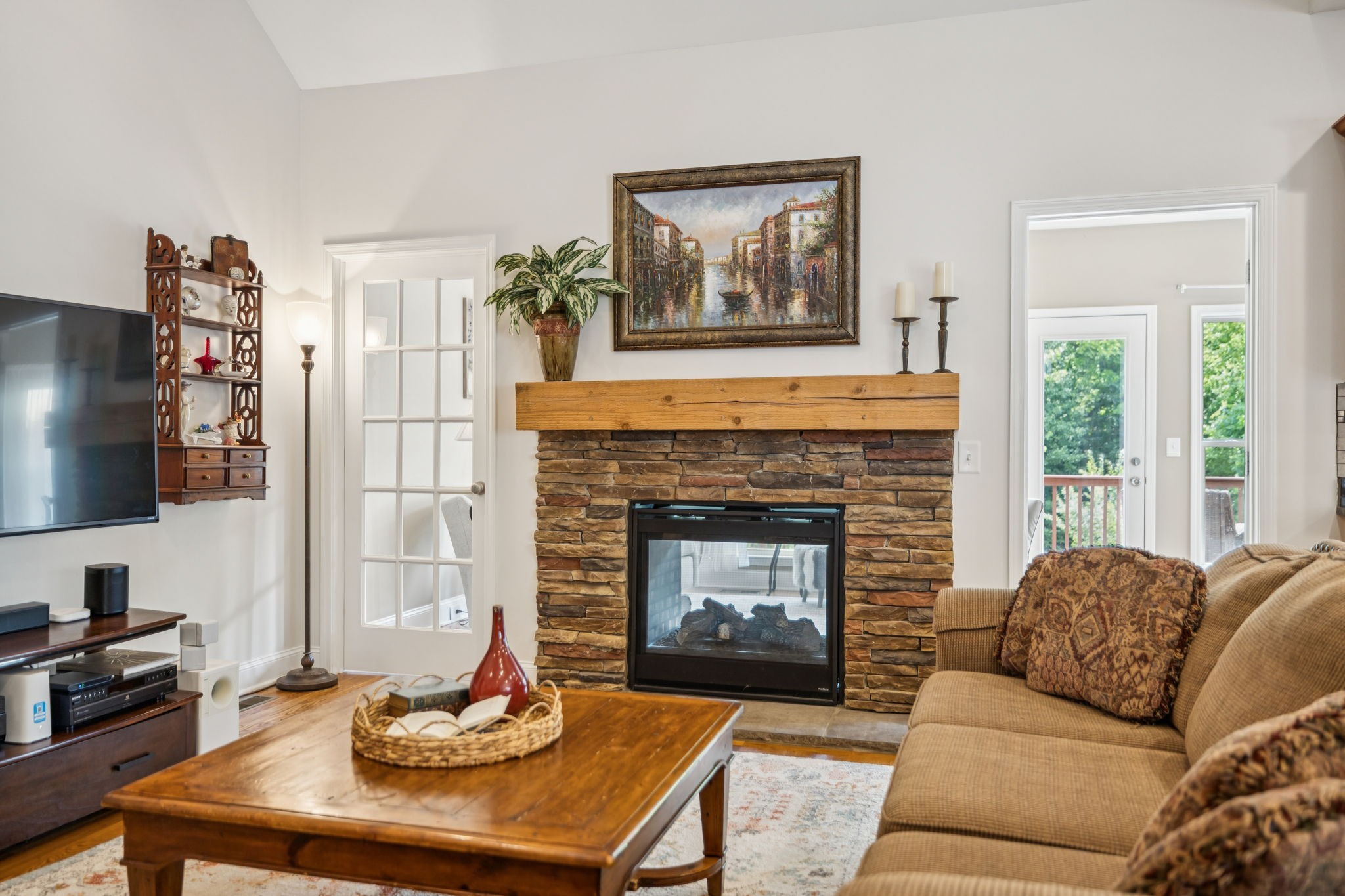 2090 Lequire Ln Property Photo 47