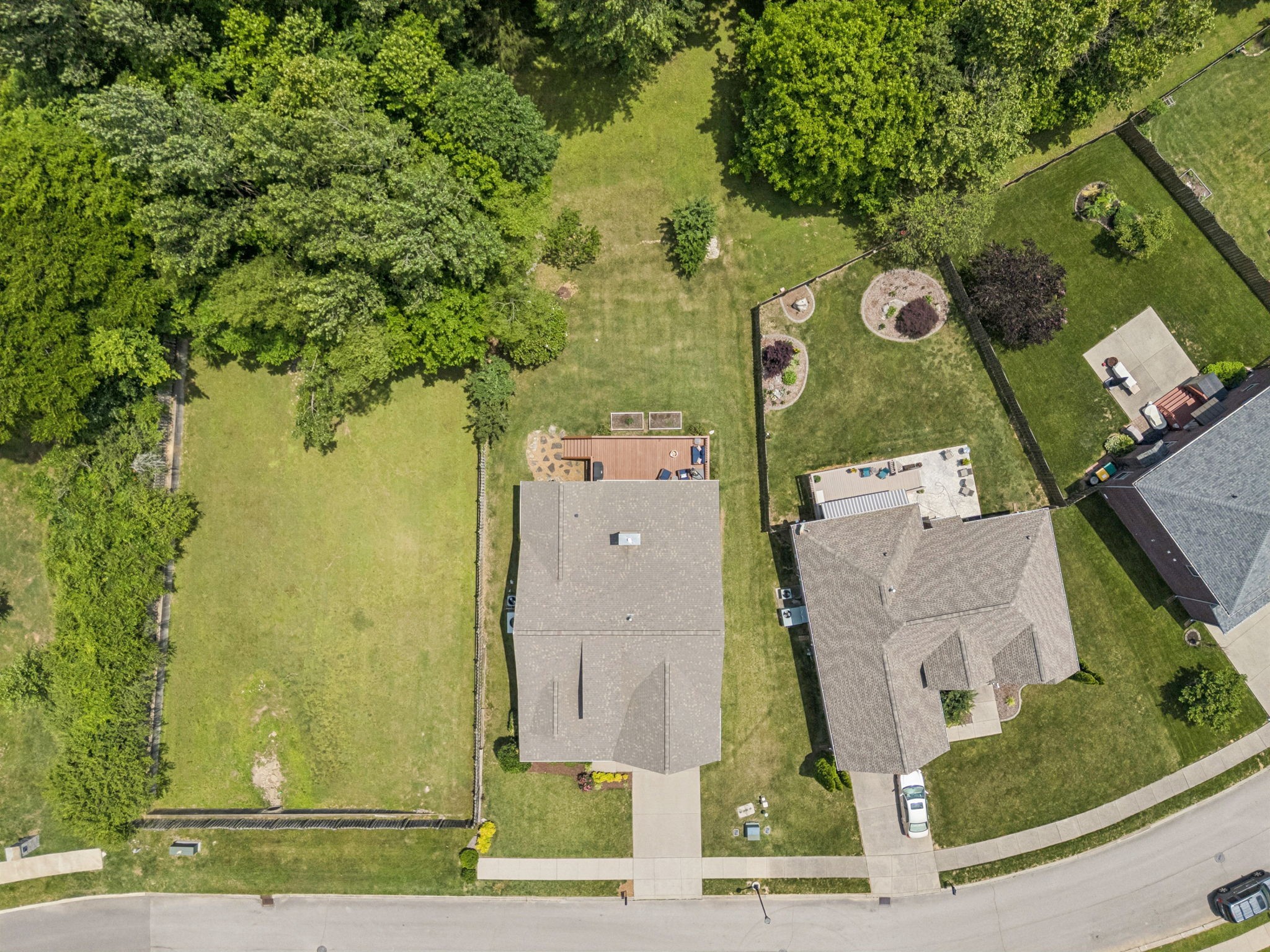 2090 Lequire Ln Property Photo 77