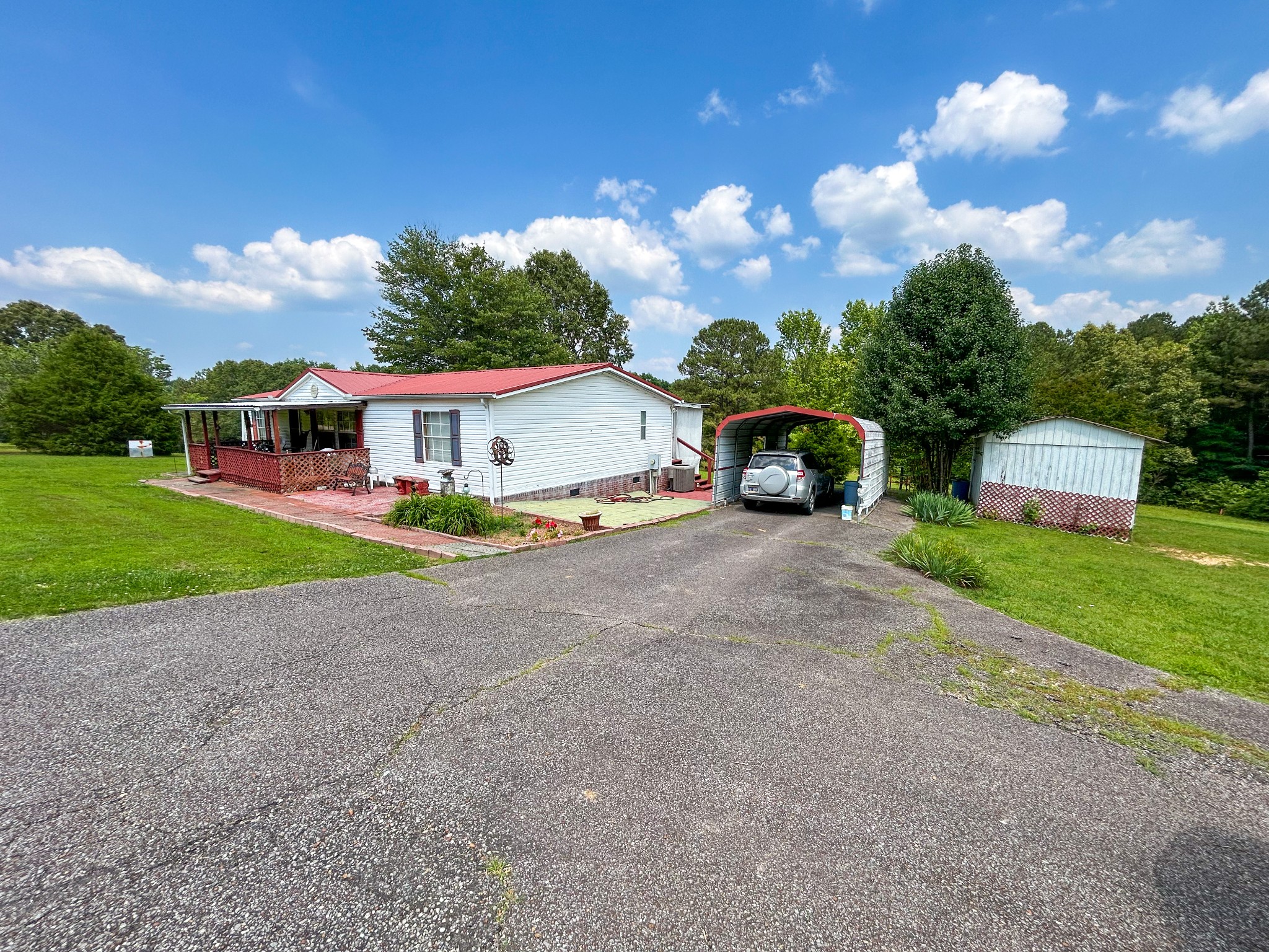 156 Davis Kee Rd Property Photo 2