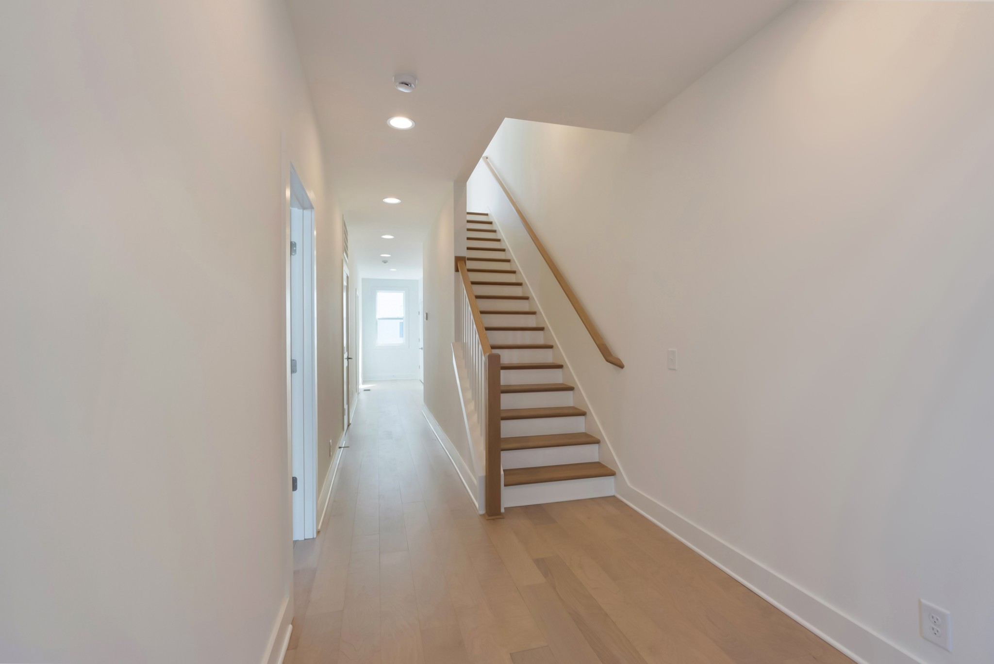 621 Live Life Lane Property Photo 4