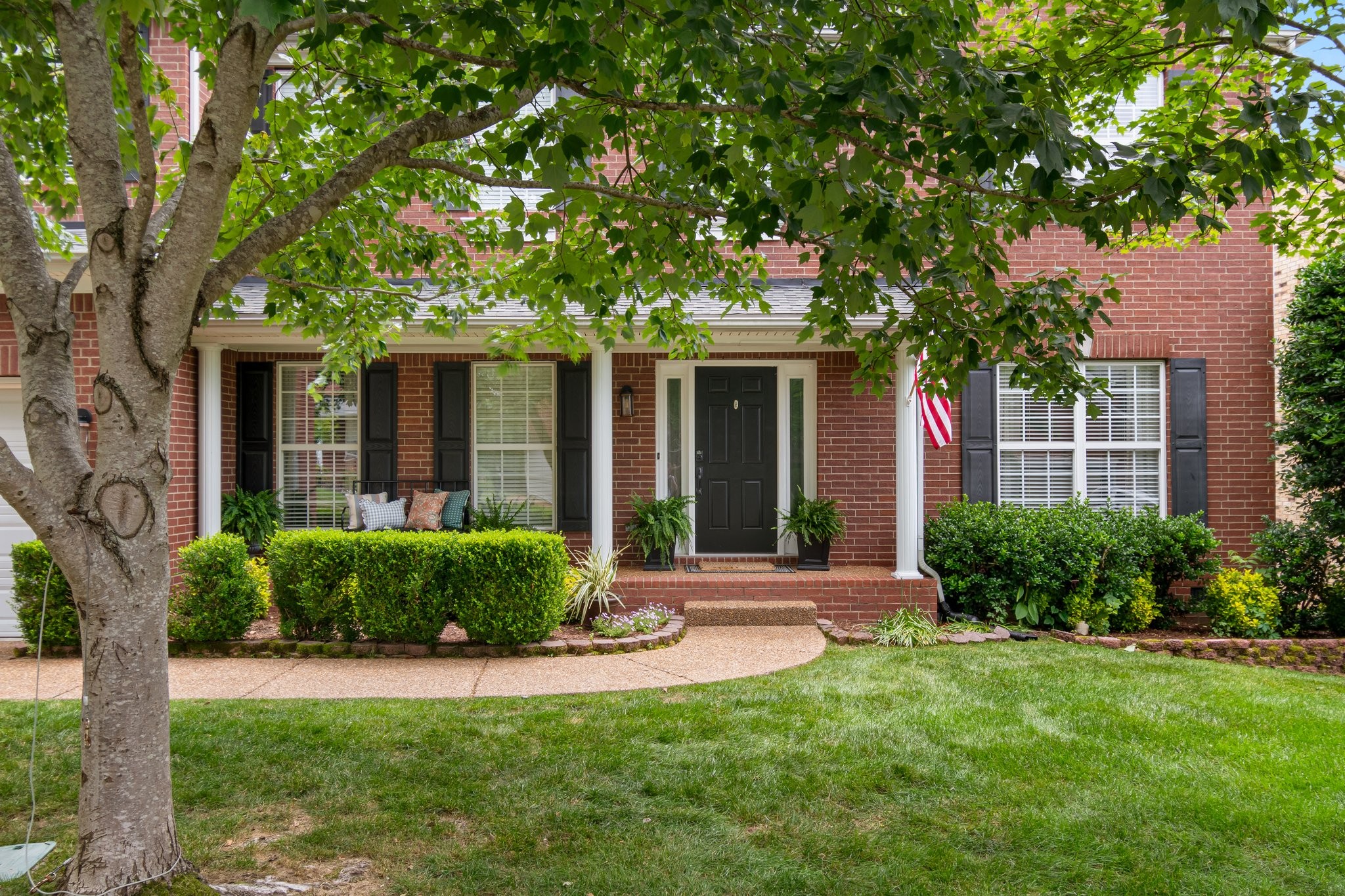 1302 Citadel Ct Property Photo 2