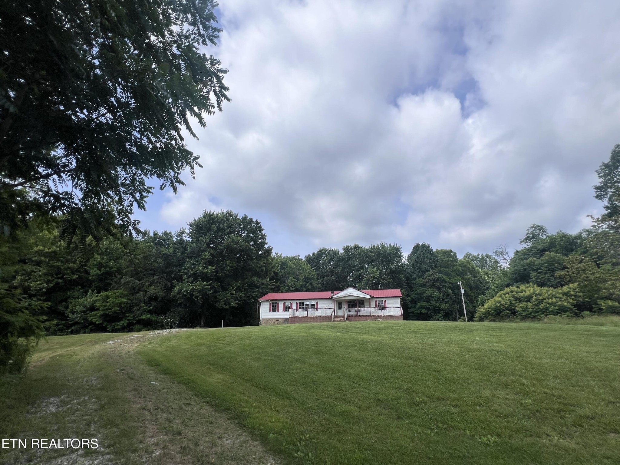 1311 Old Union Rd Property Photo 1