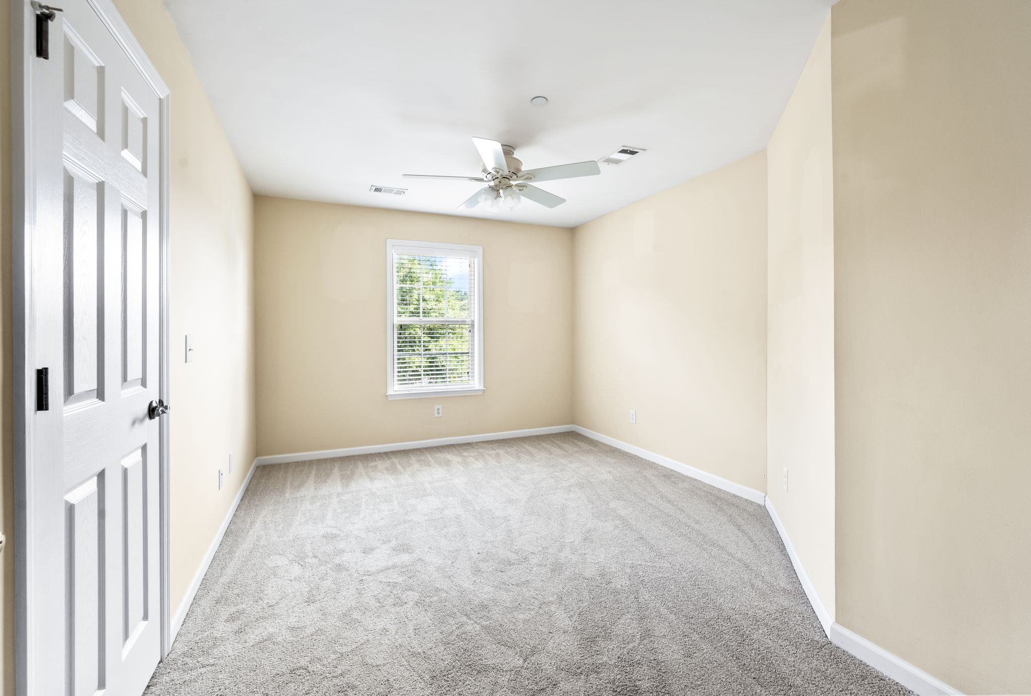8825 Caswick Ct Property Photo 28