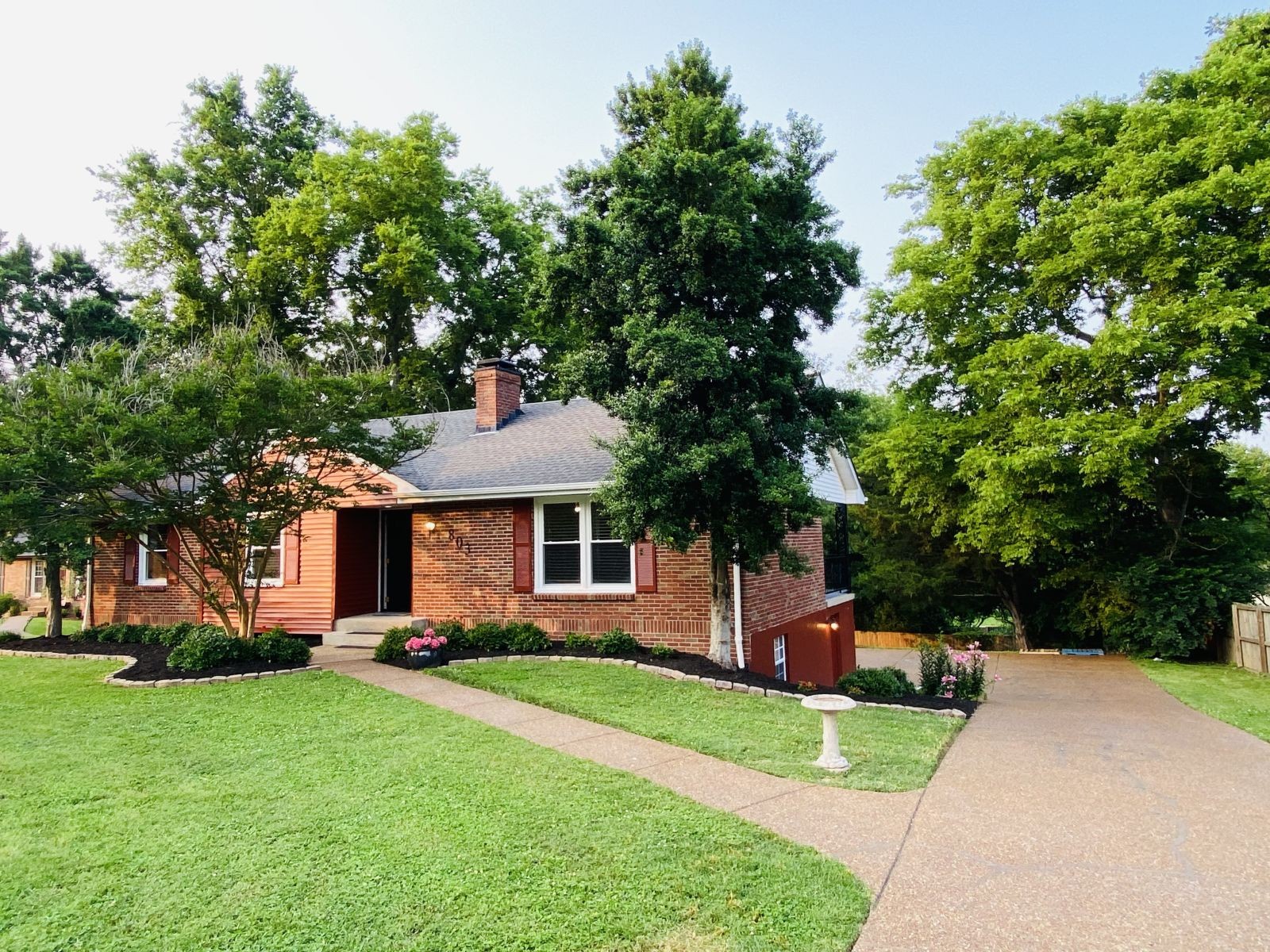 803 Countrywood Dr Property Photo 1