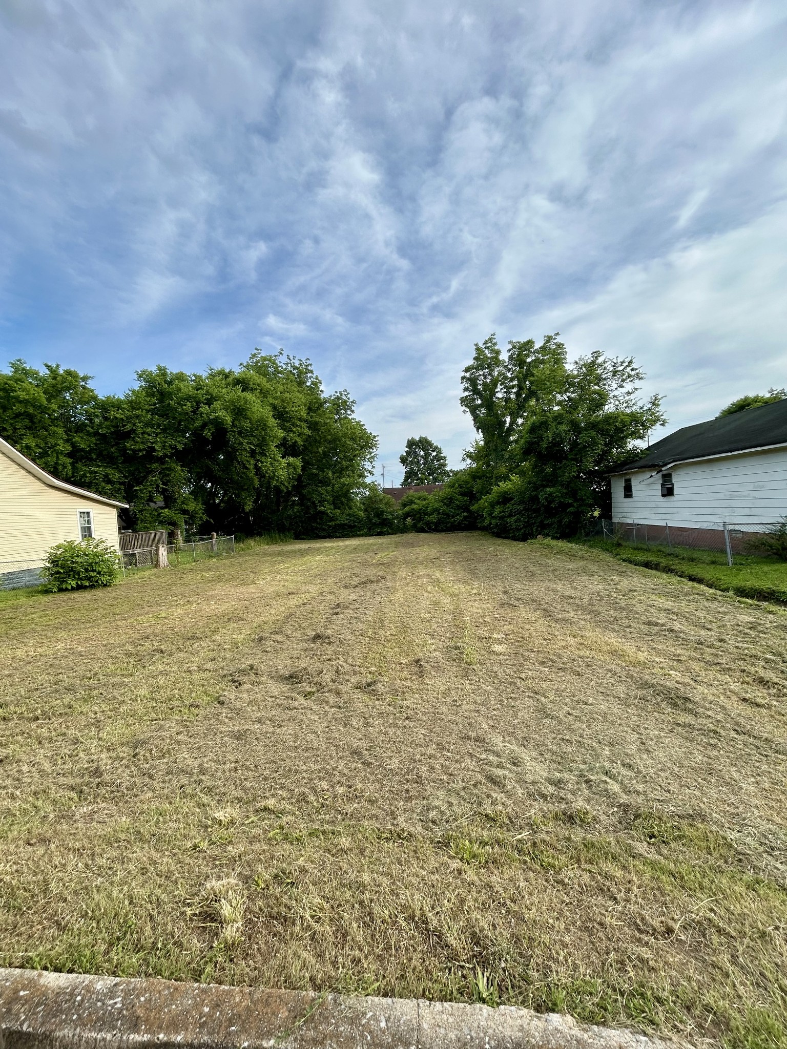 0 Campbell Street W Property Photo 1