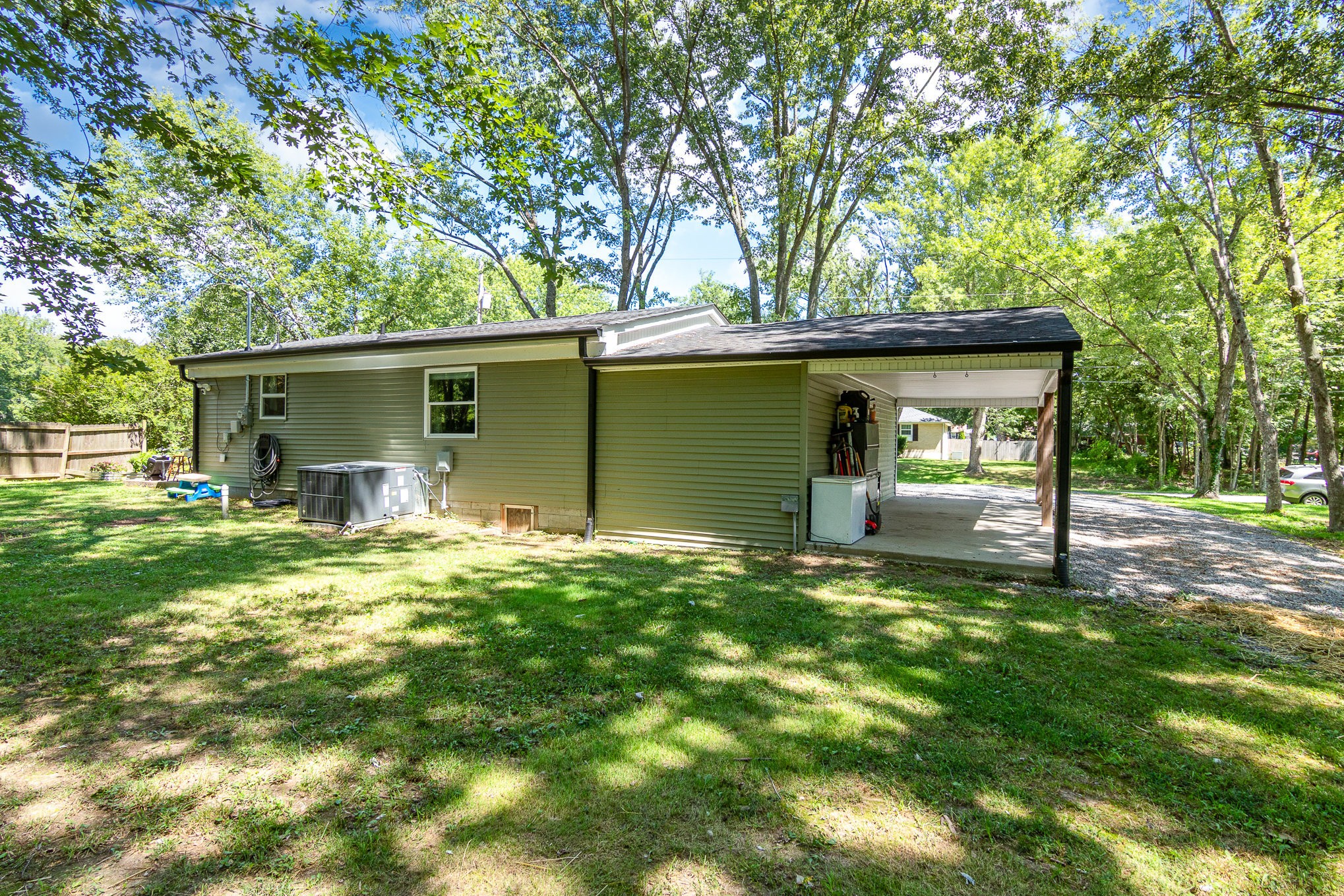 349 Dawn Dr Property Photo 26