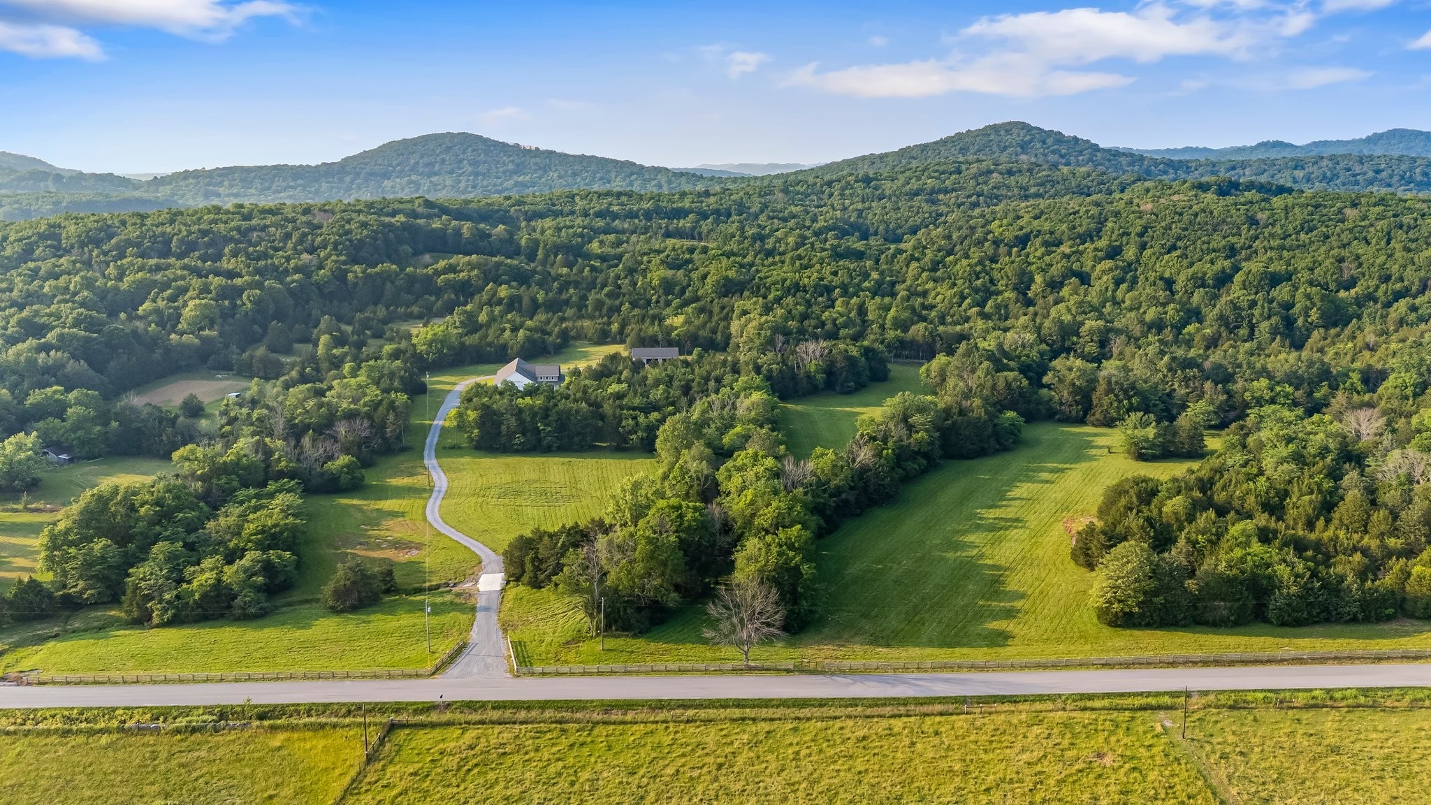 2825 Oregon Road Property Photo 7