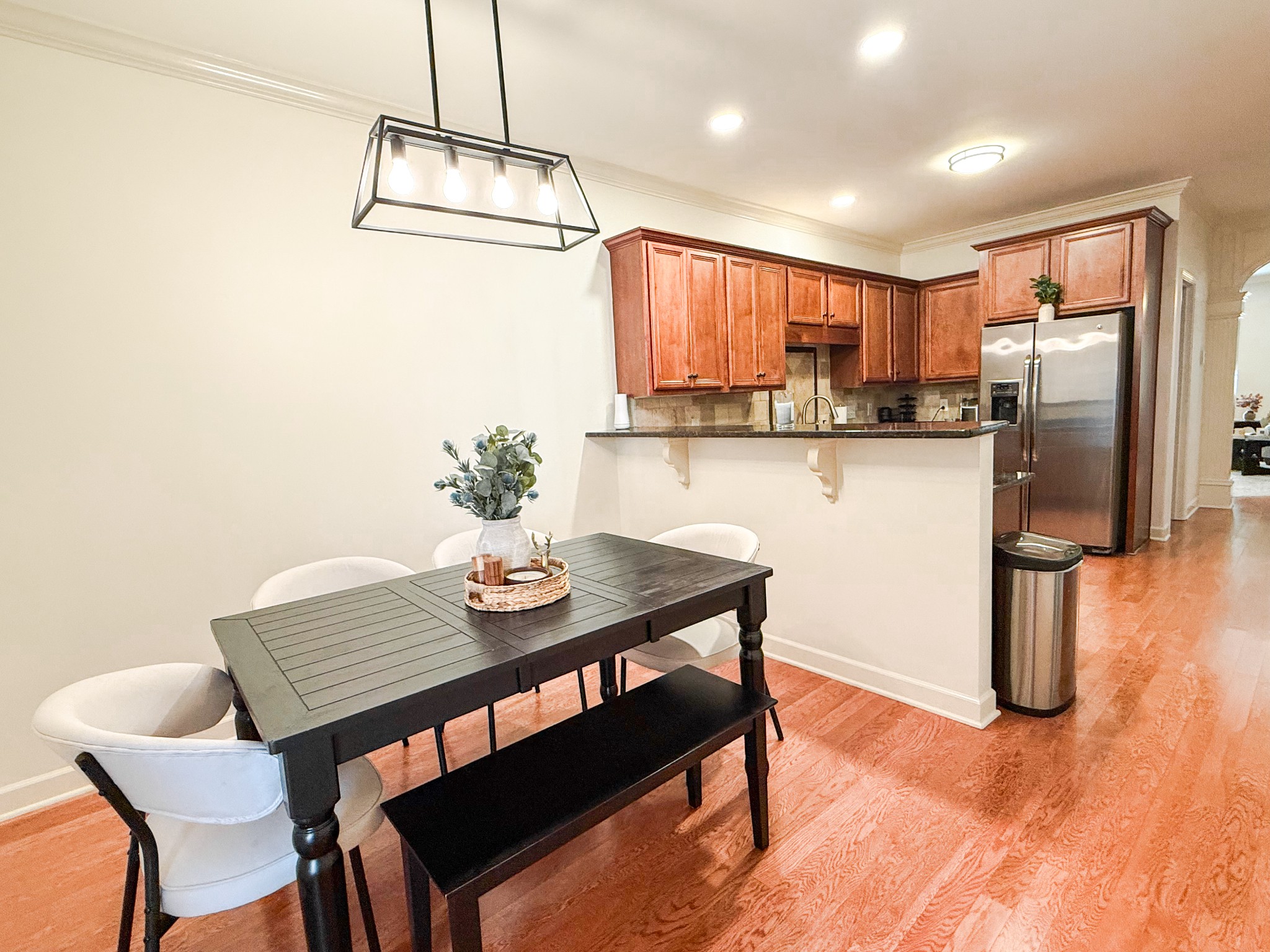 2138 Cason Ln Property Photo 6