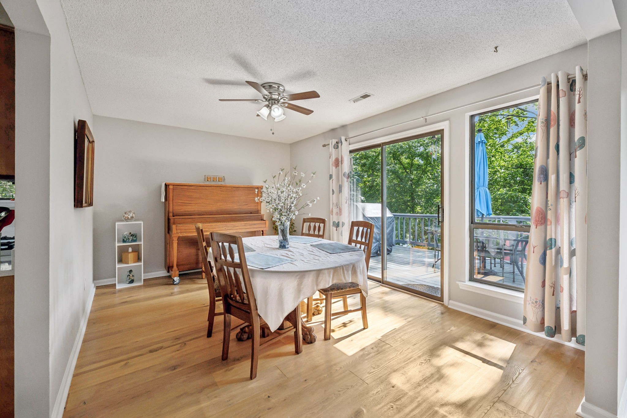 2416 Ravine Dr Property Photo 13