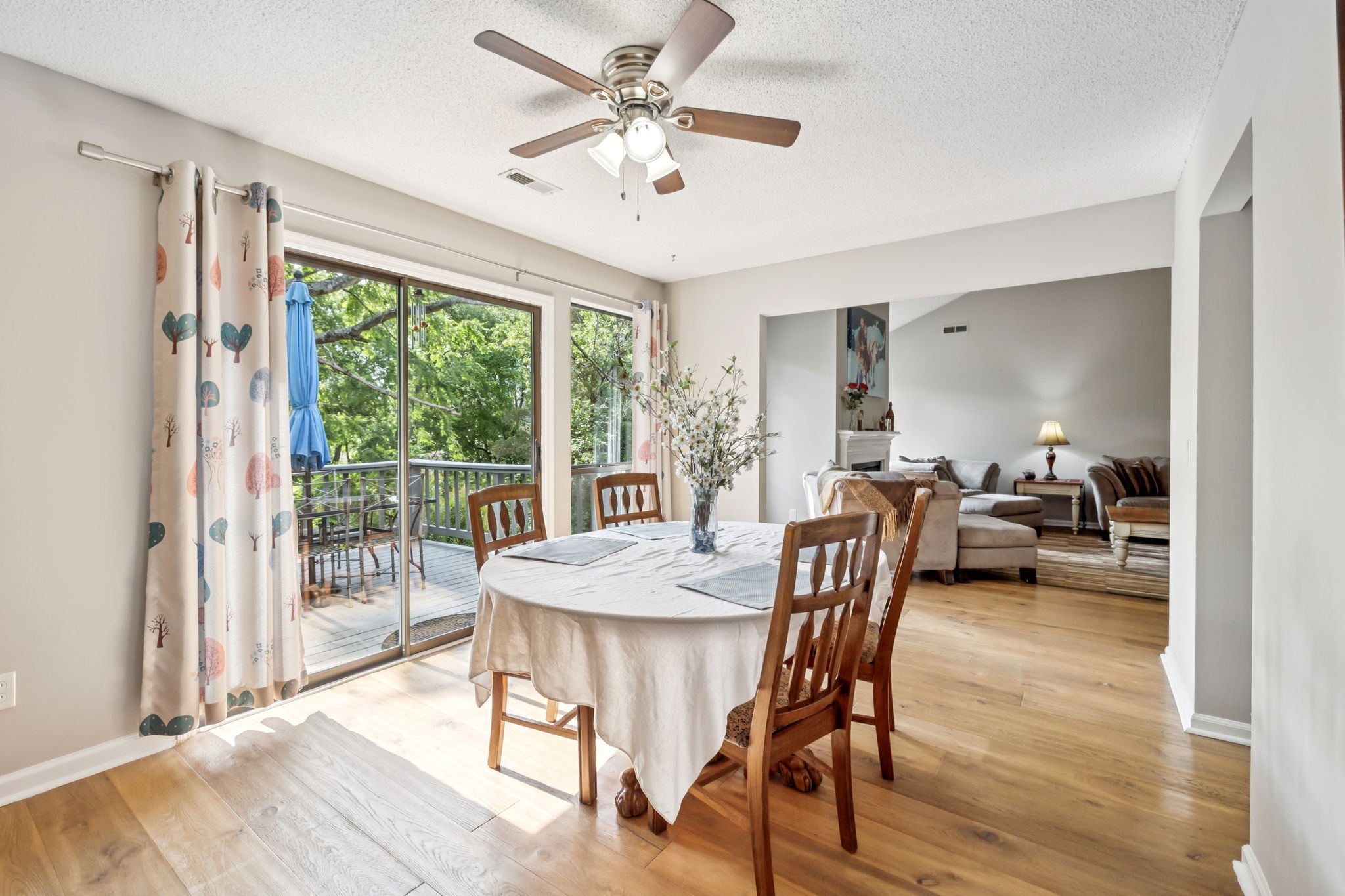 2416 Ravine Dr Property Photo 16