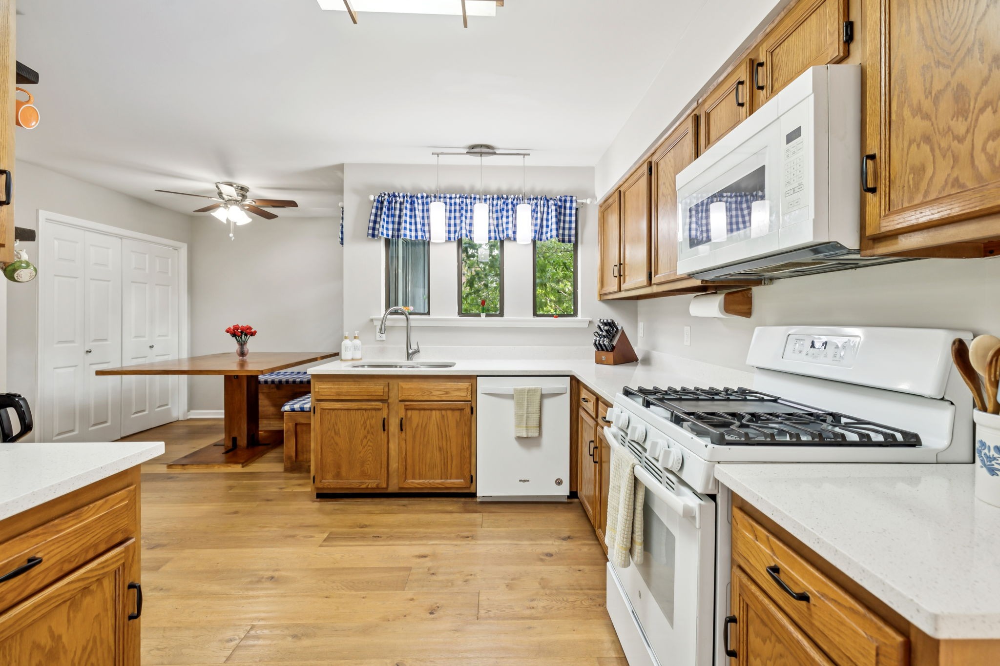 2416 Ravine Dr Property Photo 19