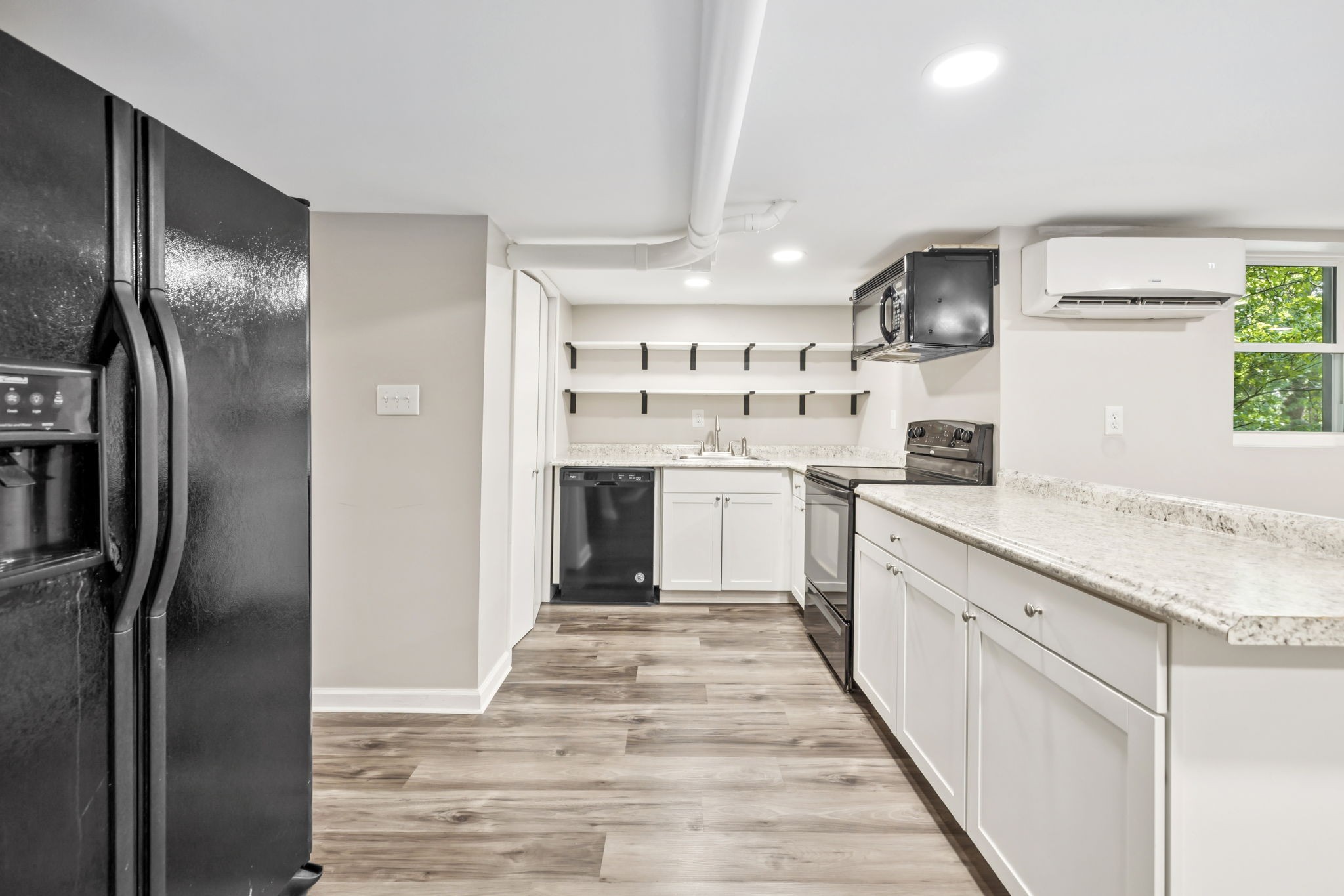 2416 Ravine Dr Property Photo 47