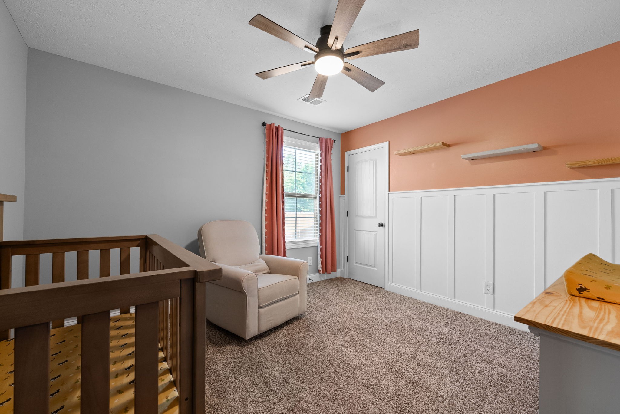 211 Sambar Dr Property Photo 19
