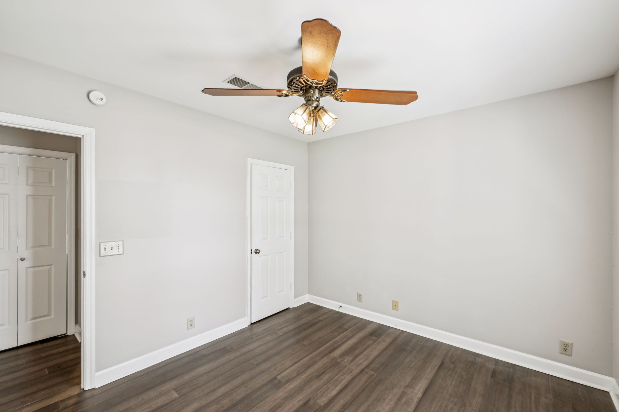 1213 Brentwood Pt Property Photo 24