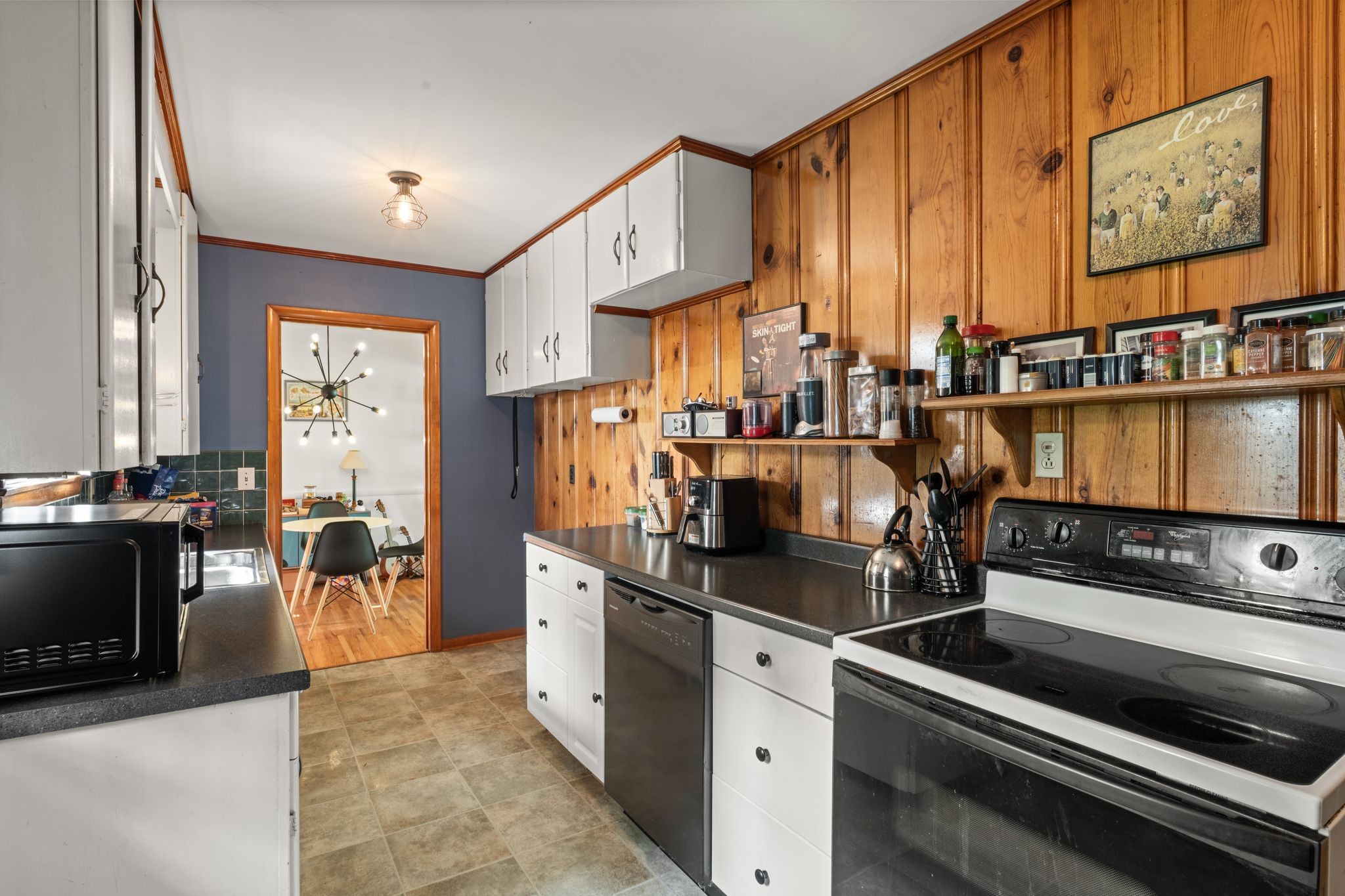 4505 Helmwood Dr Property Photo 15