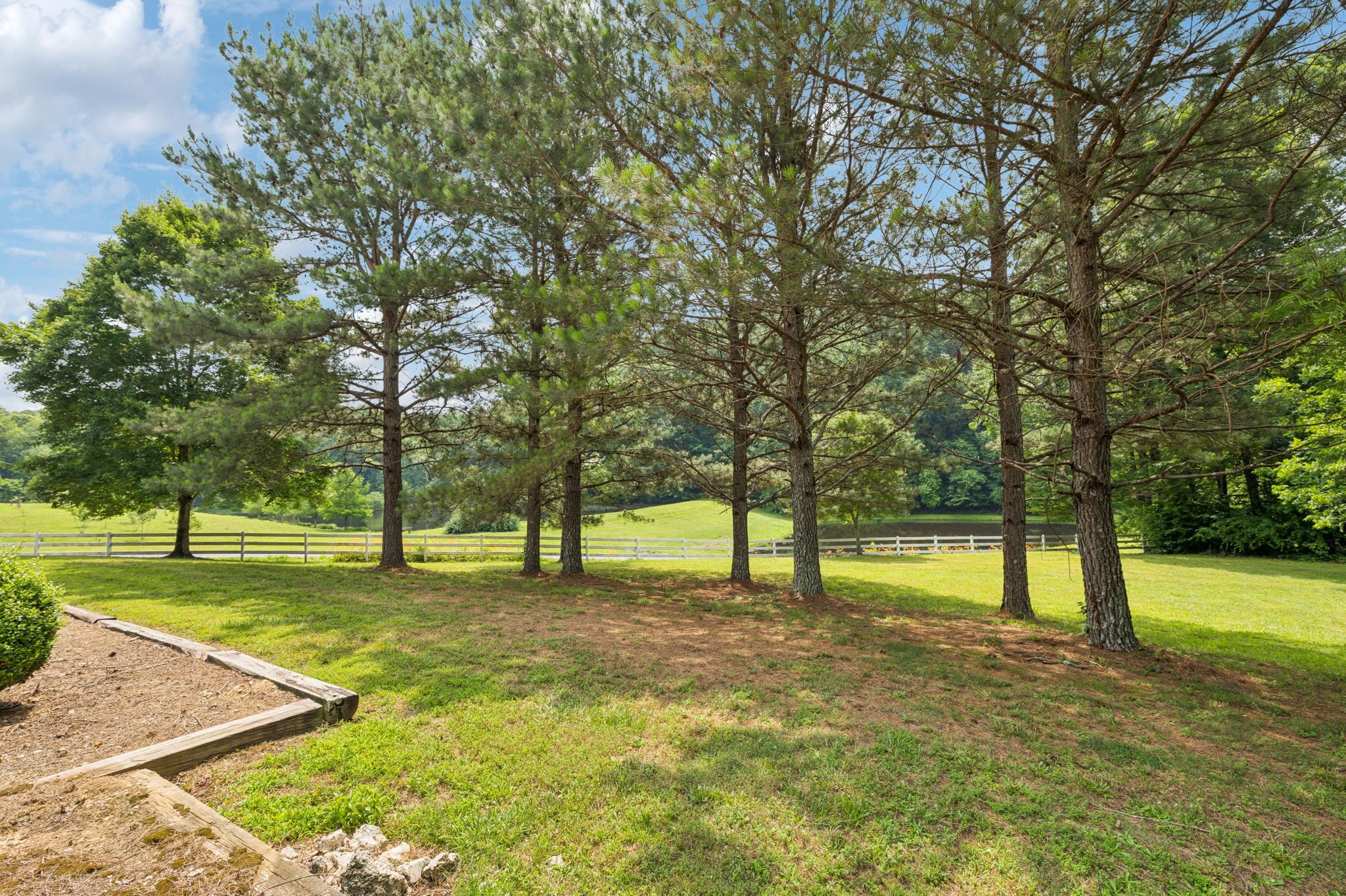 196 Moore Rd Property Photo 67
