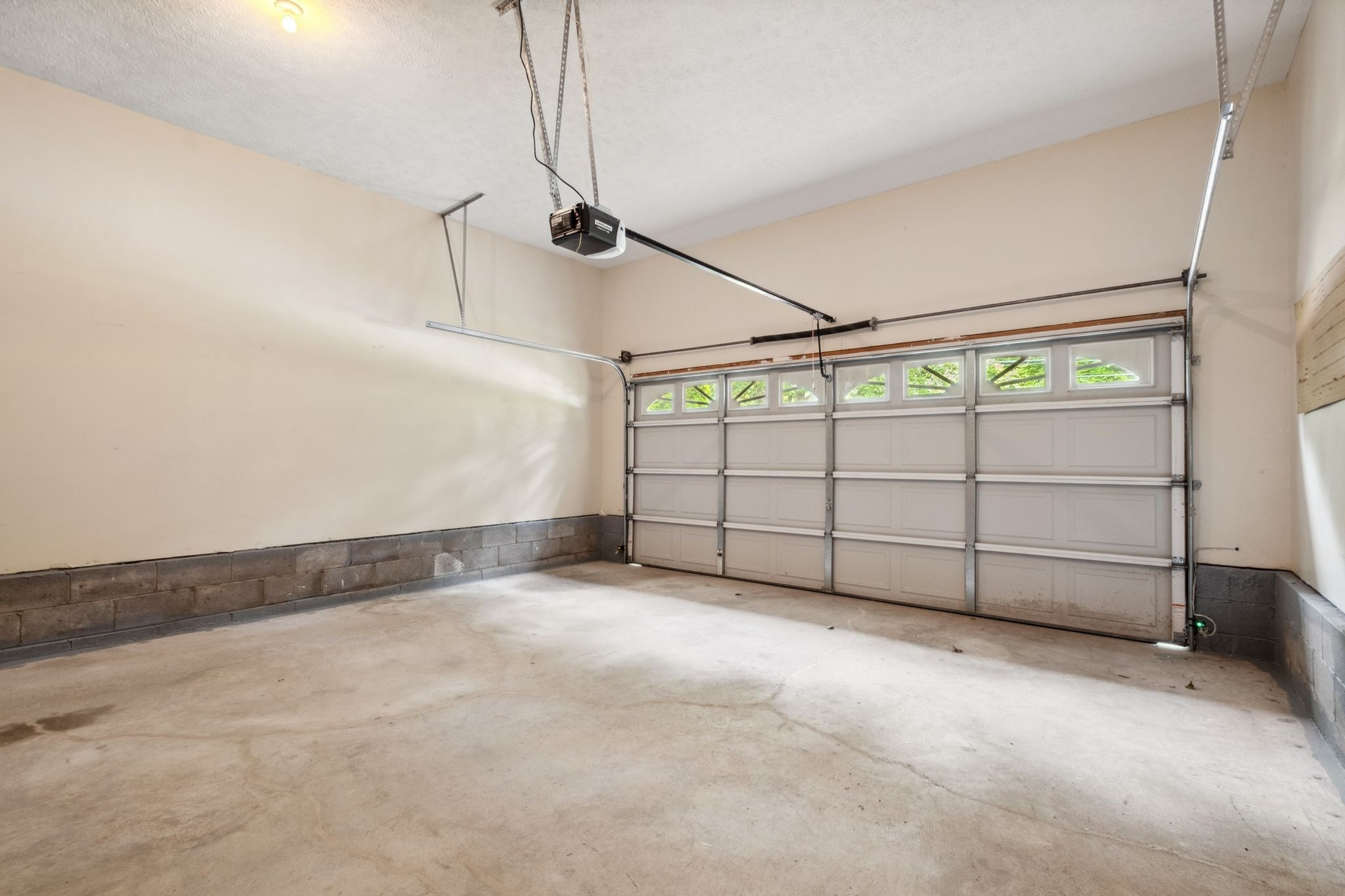 1068 Tulip Grove Rd Property Photo 34