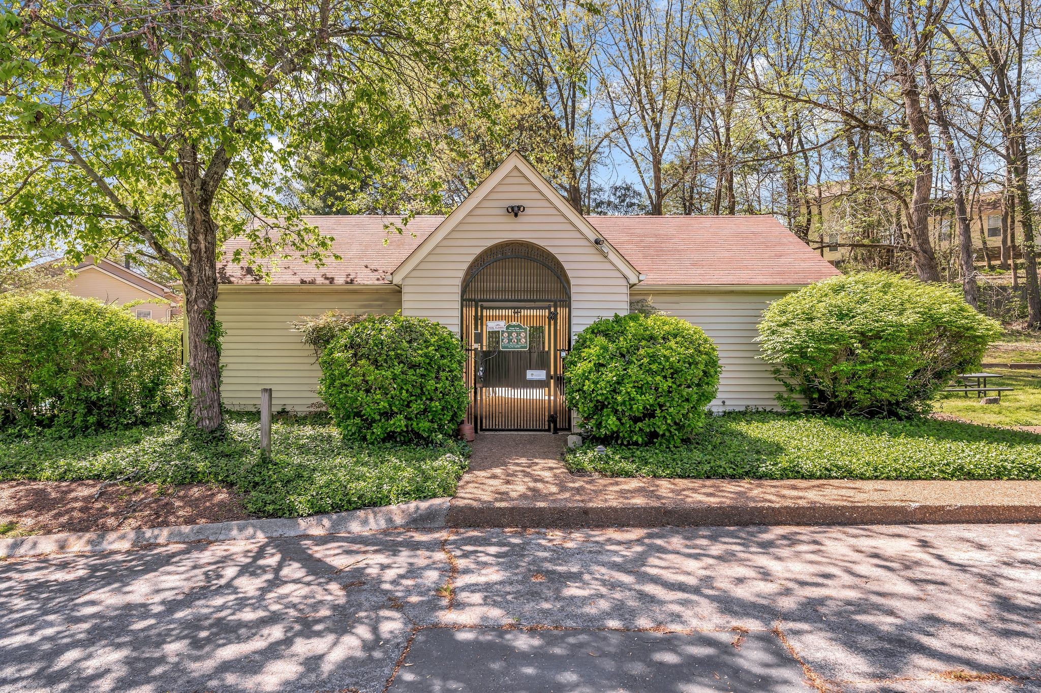 1068 Tulip Grove Rd Property Photo 42