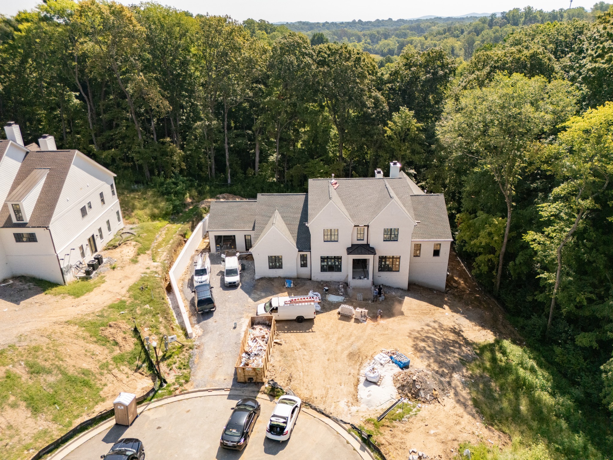 1638 Champagne Court Property Photo 3