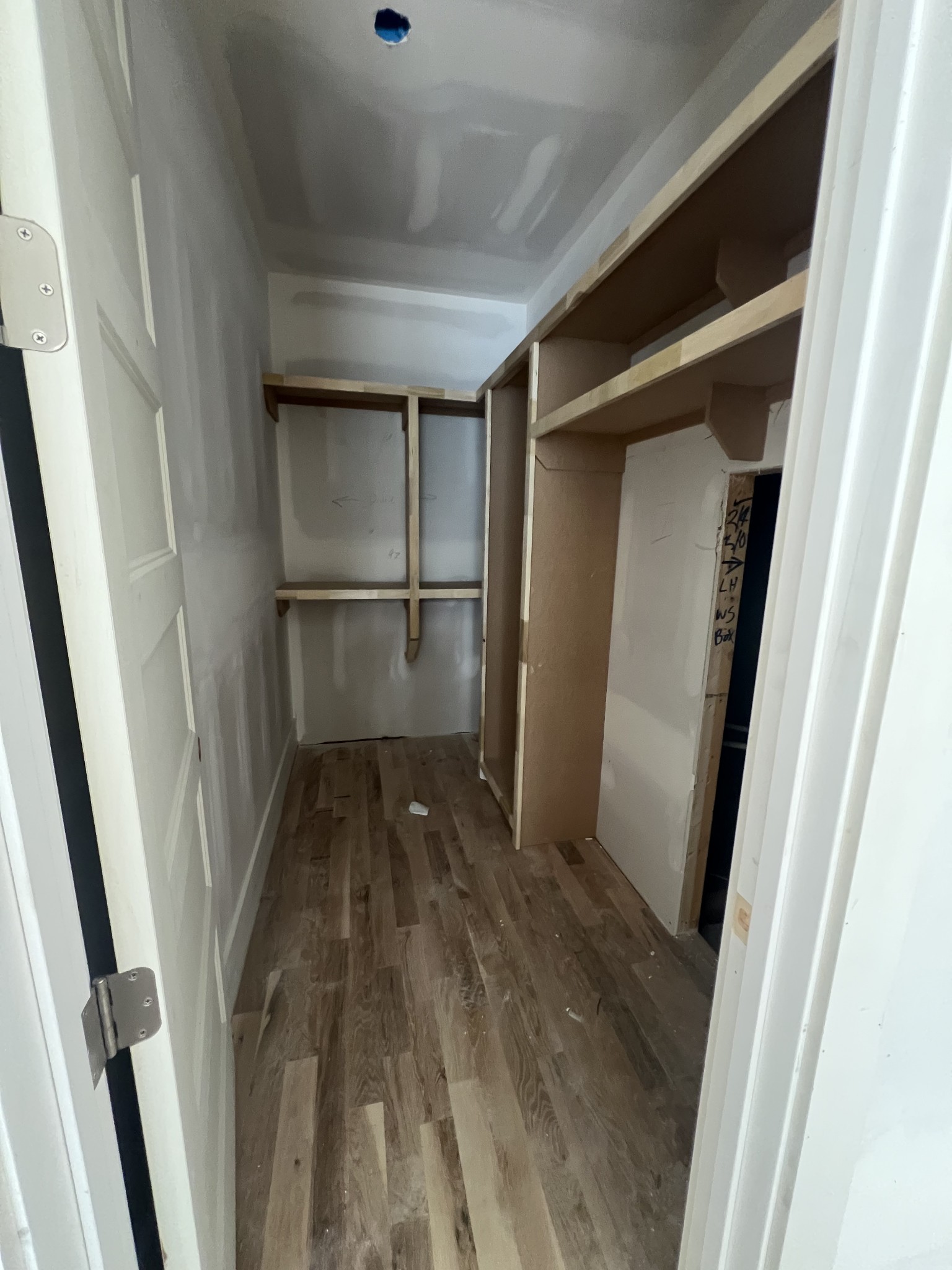1638 Champagne Court Property Photo 28