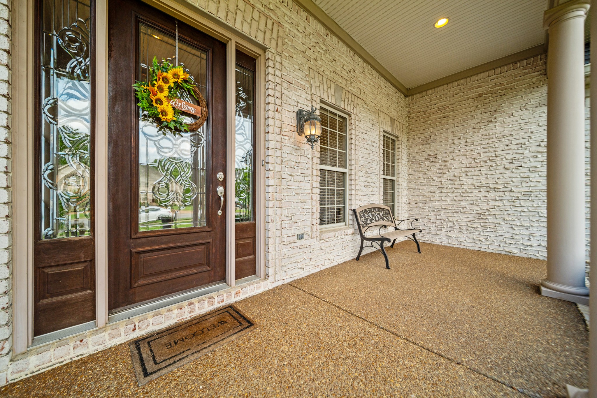 1045 Dorset Dr Property Photo 4