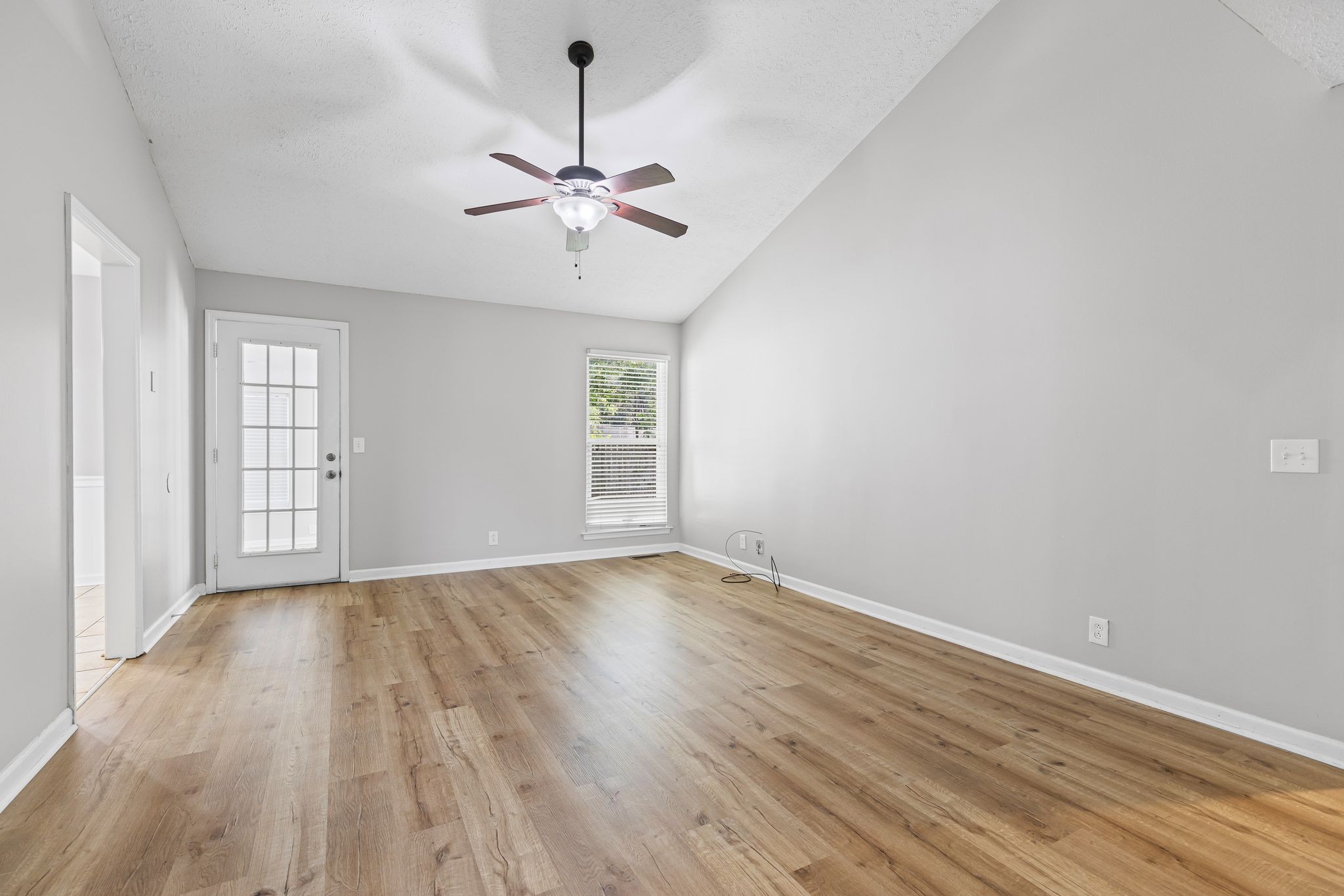 3540 Lake Towne Dr Property Photo 7