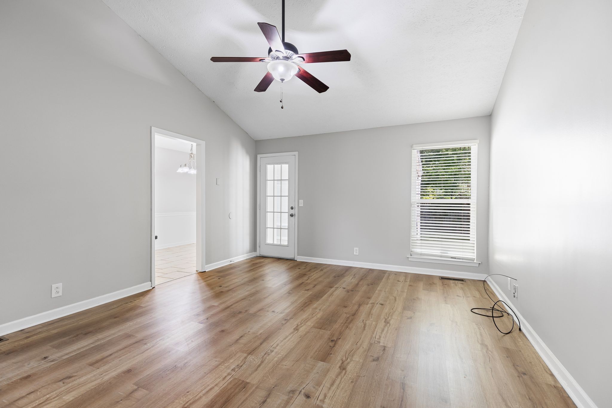 3540 Lake Towne Dr Property Photo 8