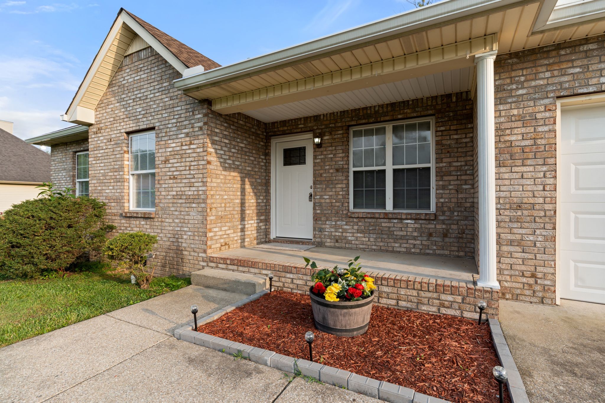 109 Megann Dr Property Photo 3