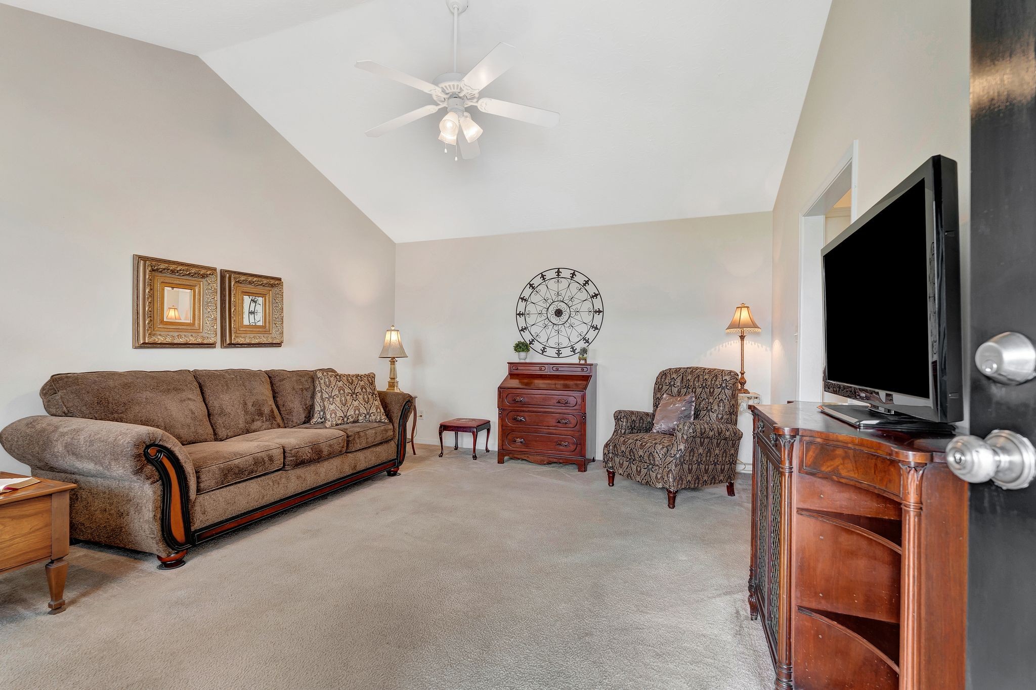 1023 Stonemark Trl Property Photo 5