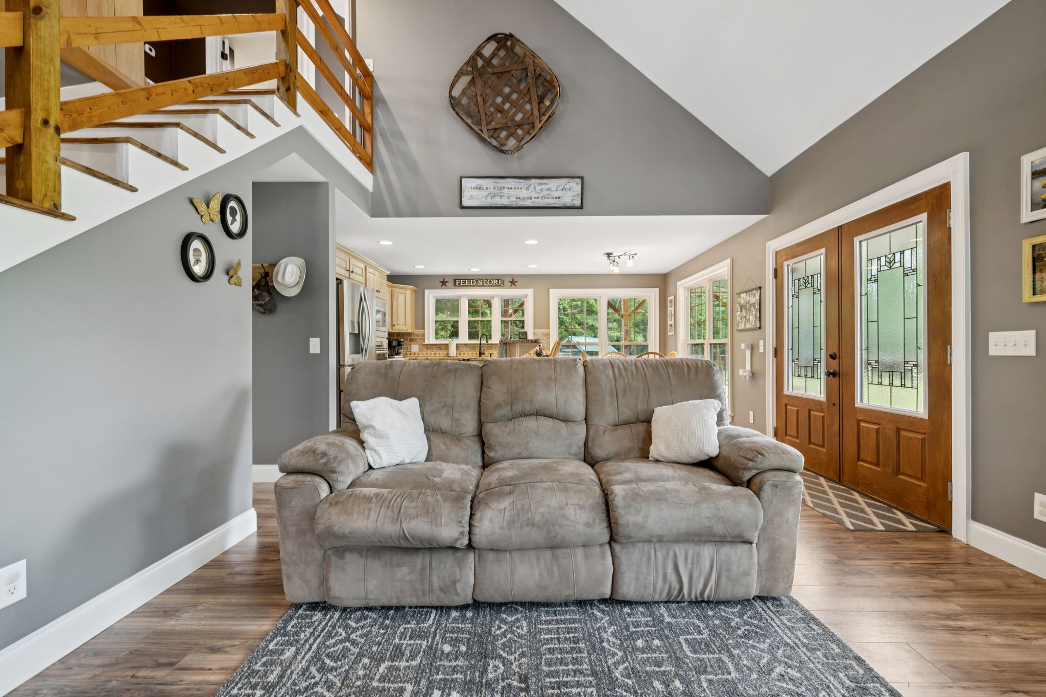 256 Dailey Ln Property Photo 14