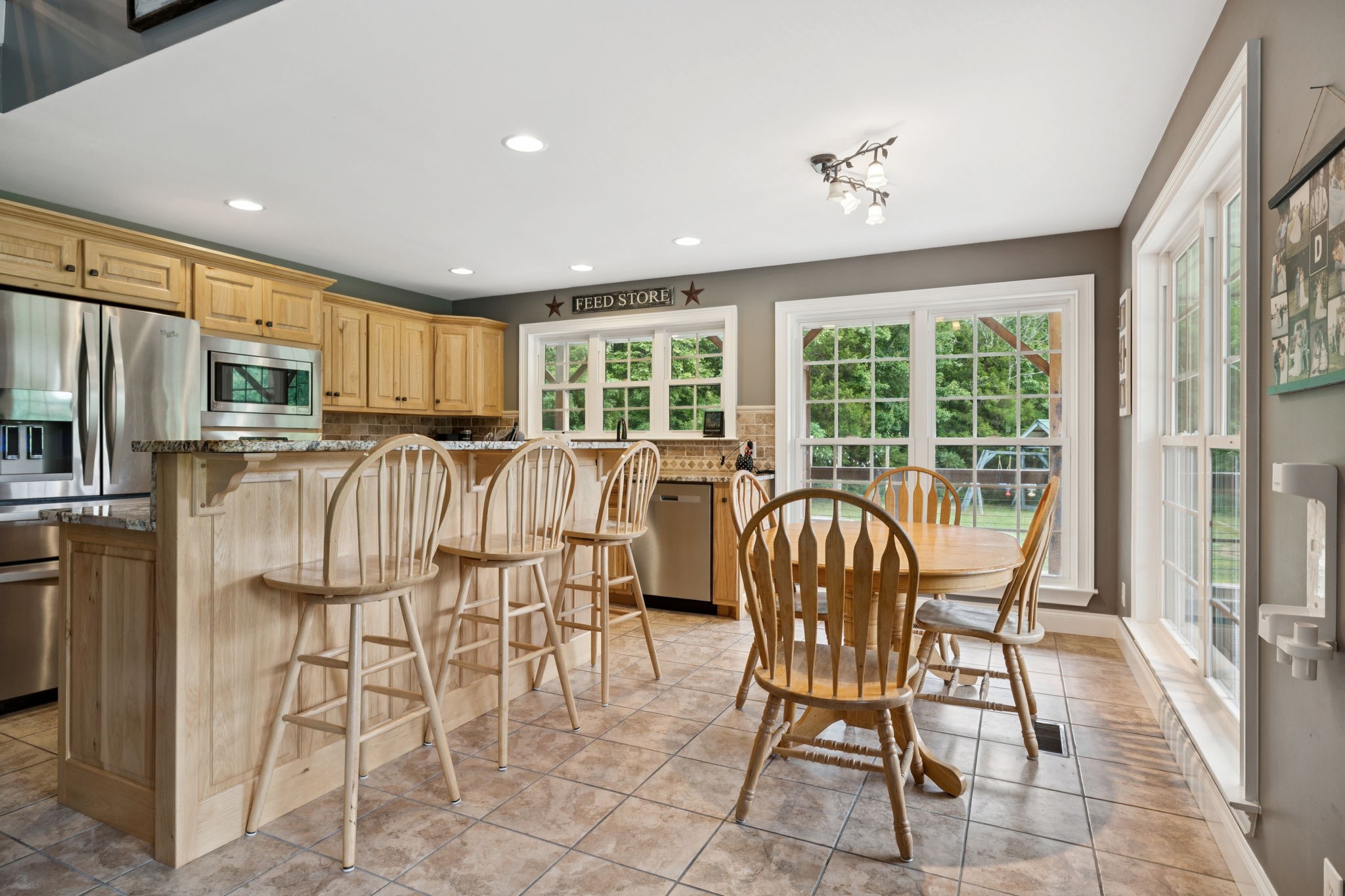 256 Dailey Ln Property Photo 15