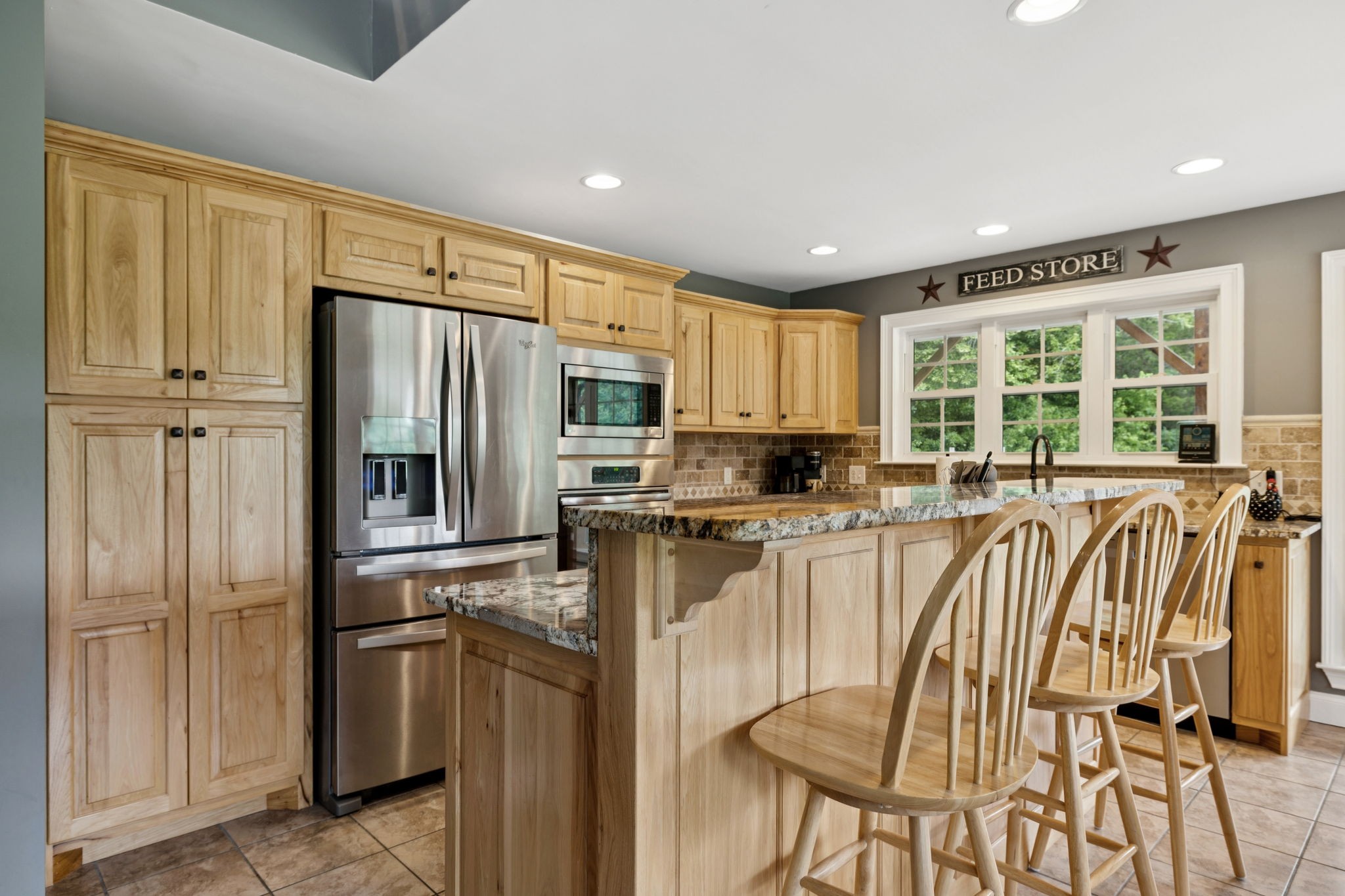 256 Dailey Ln Property Photo 17