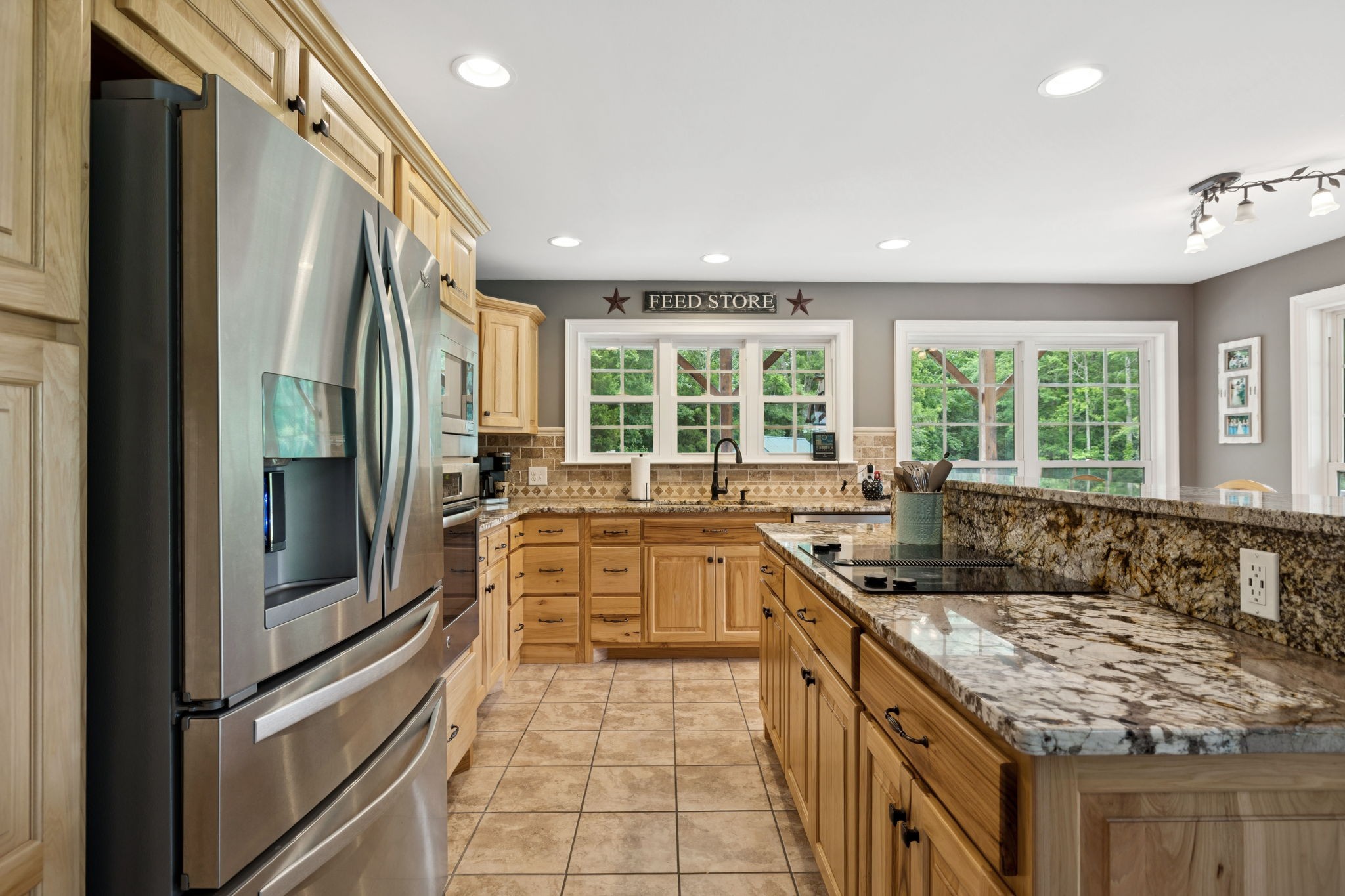 256 Dailey Ln Property Photo 18